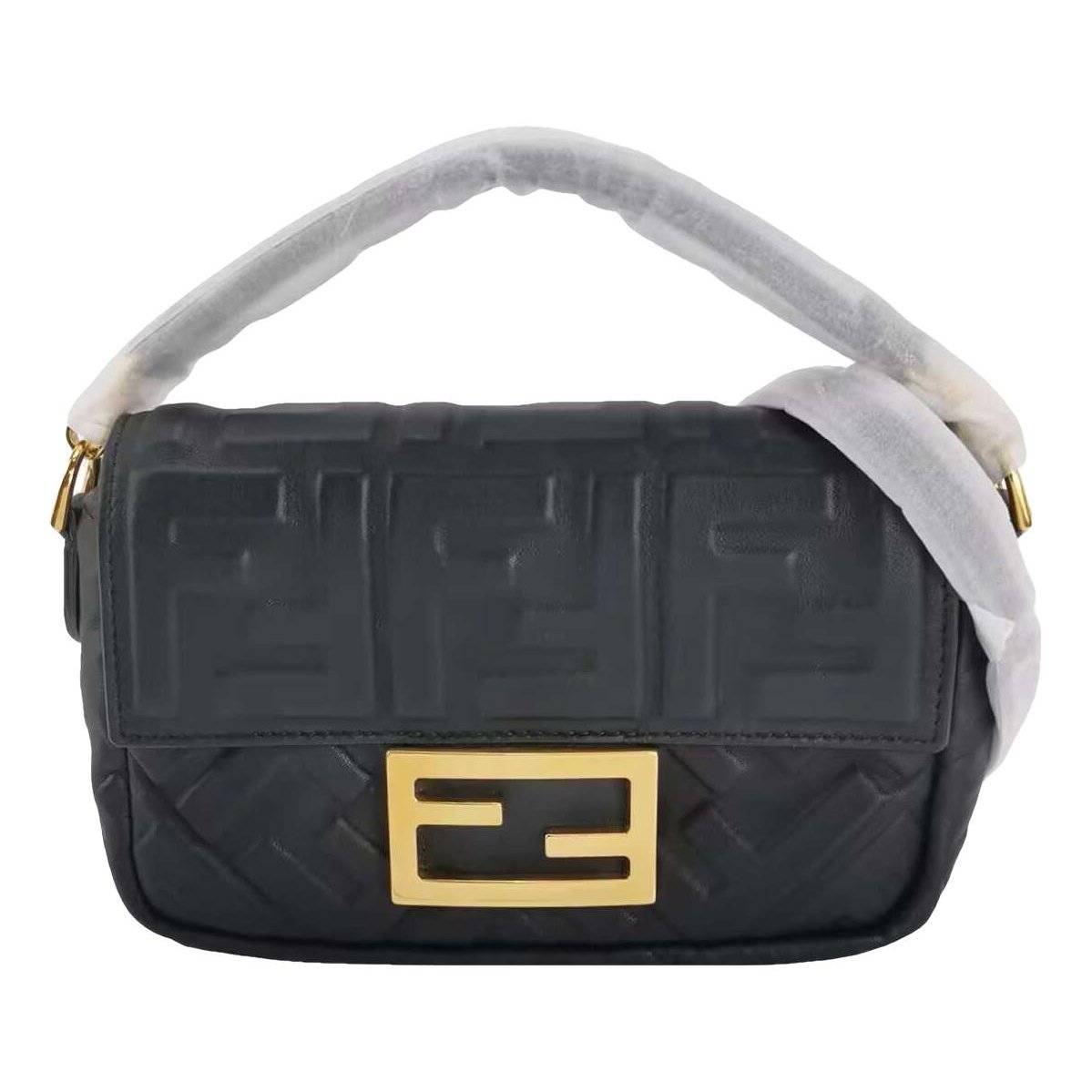 Baguette leather handbag
