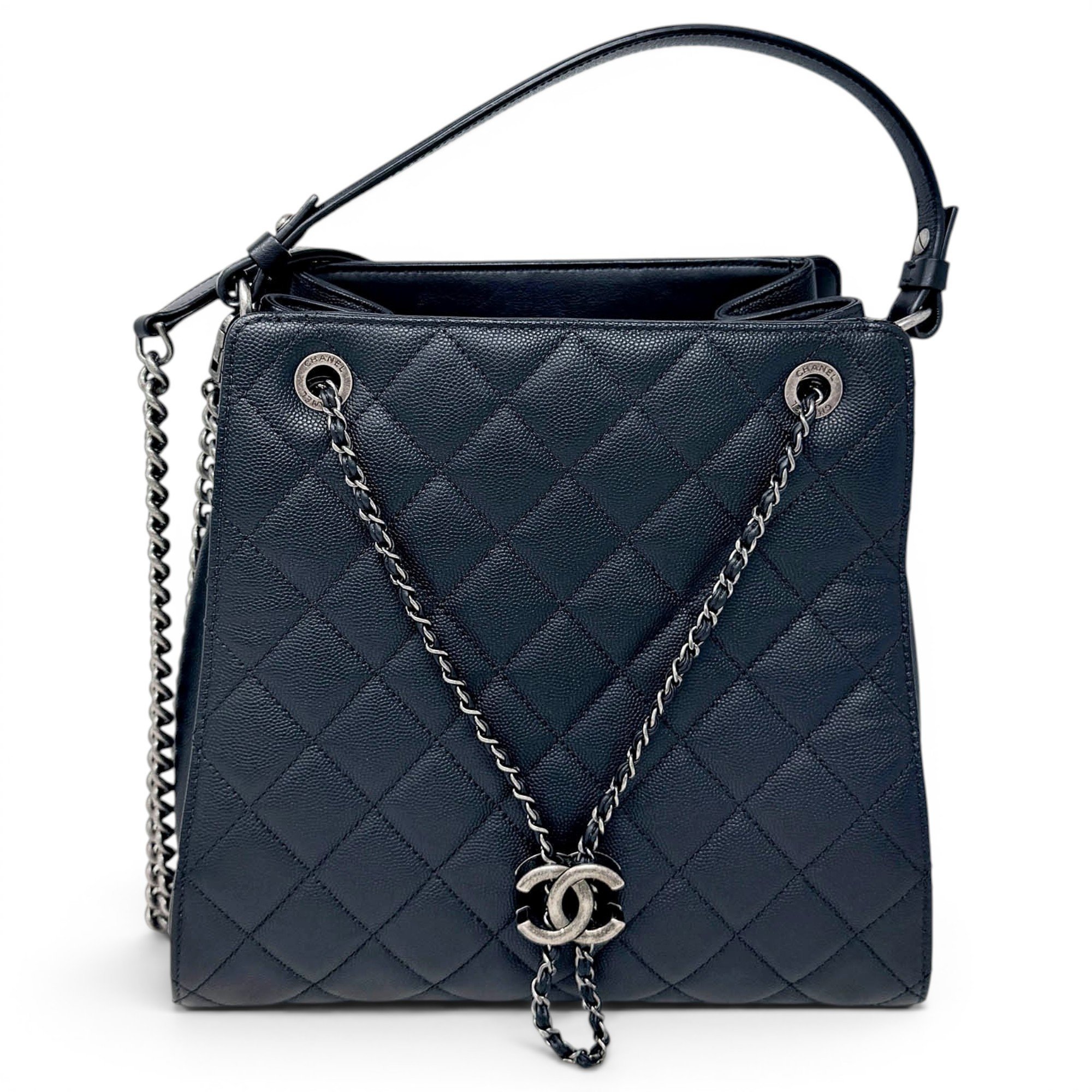 Leather handbag