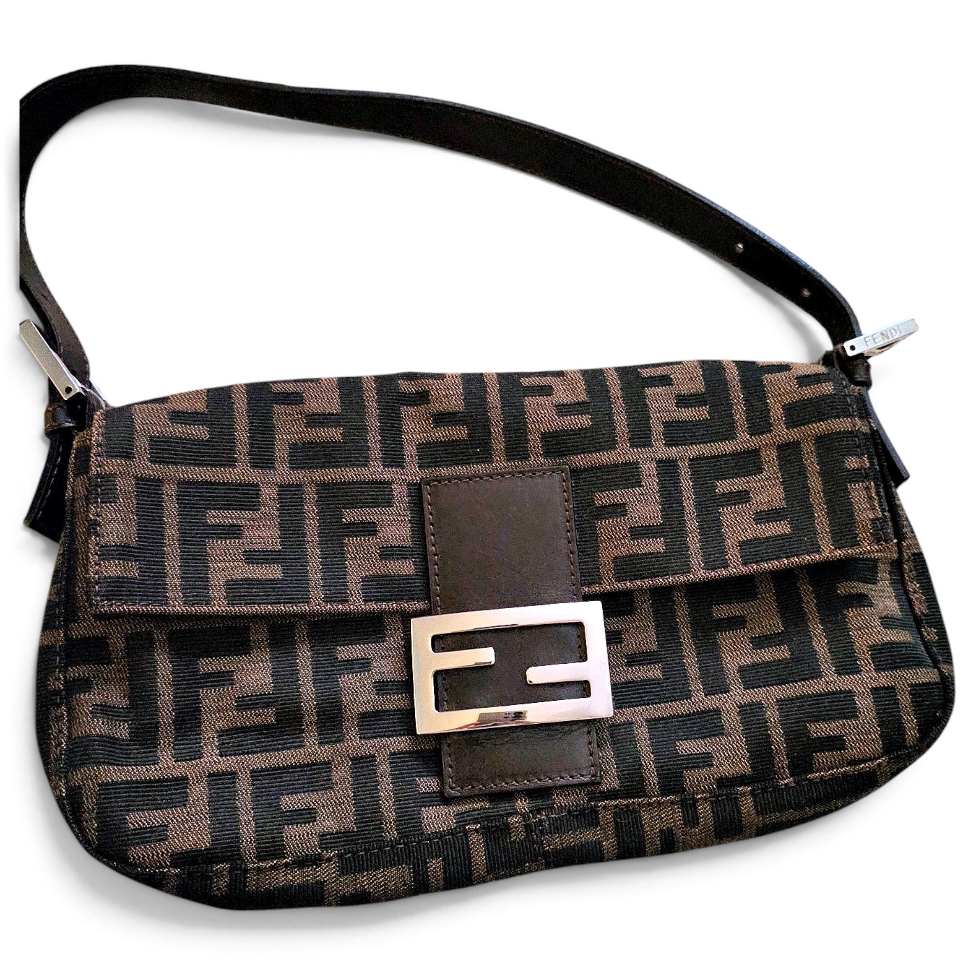 Baguette cloth handbag