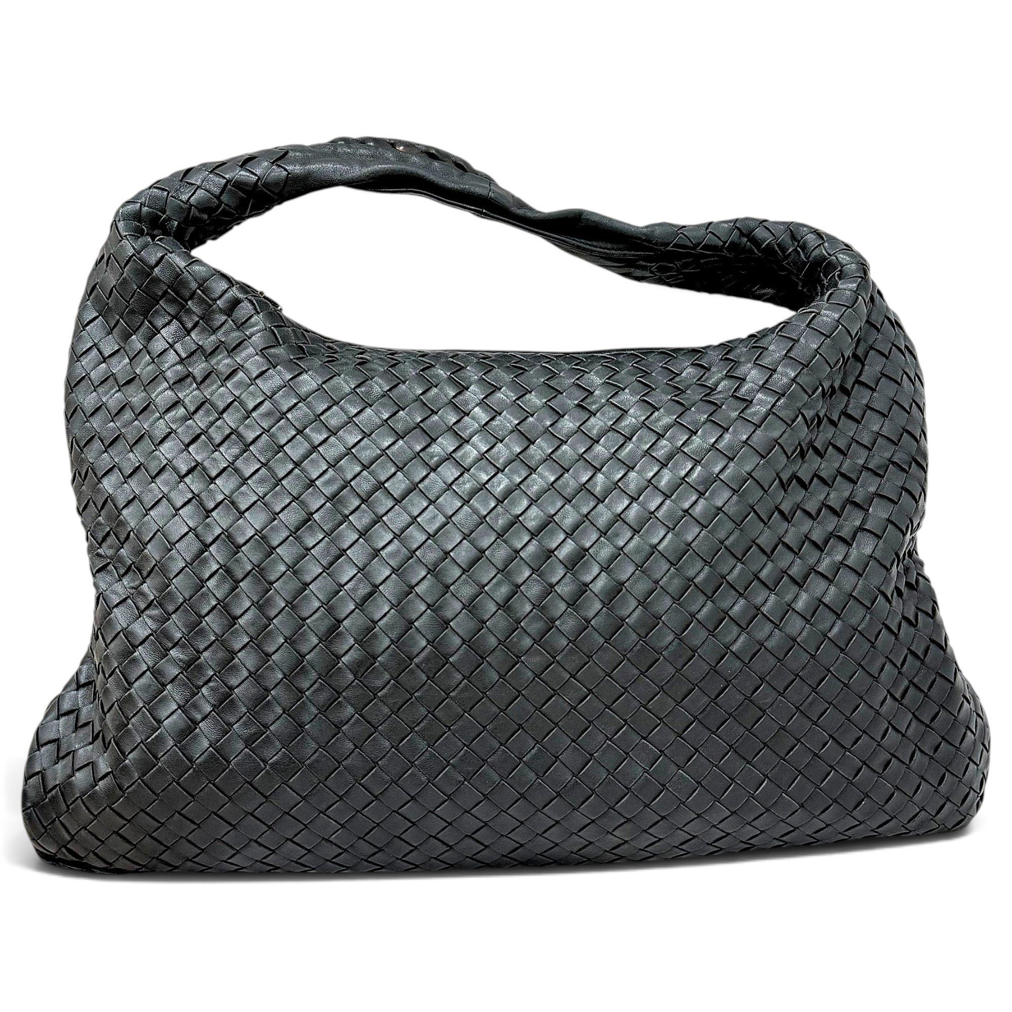 Veneta leather handbag