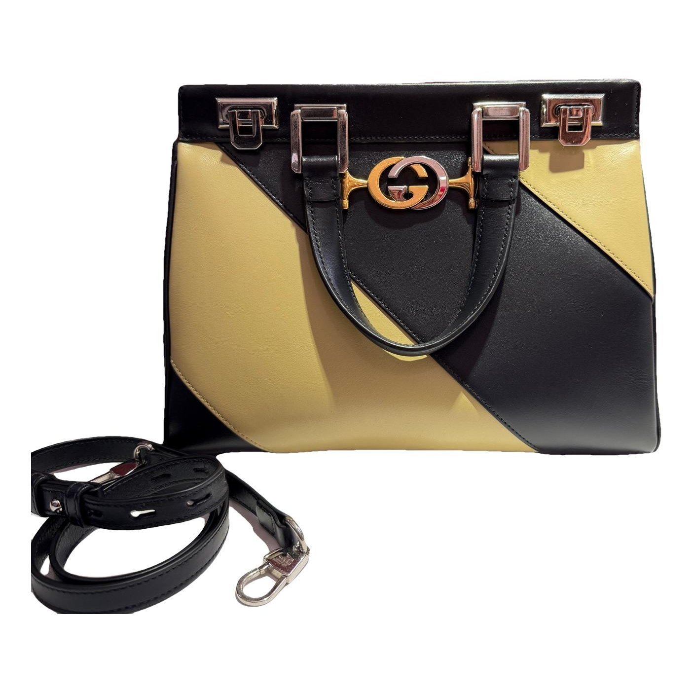 Zumi leather handbag