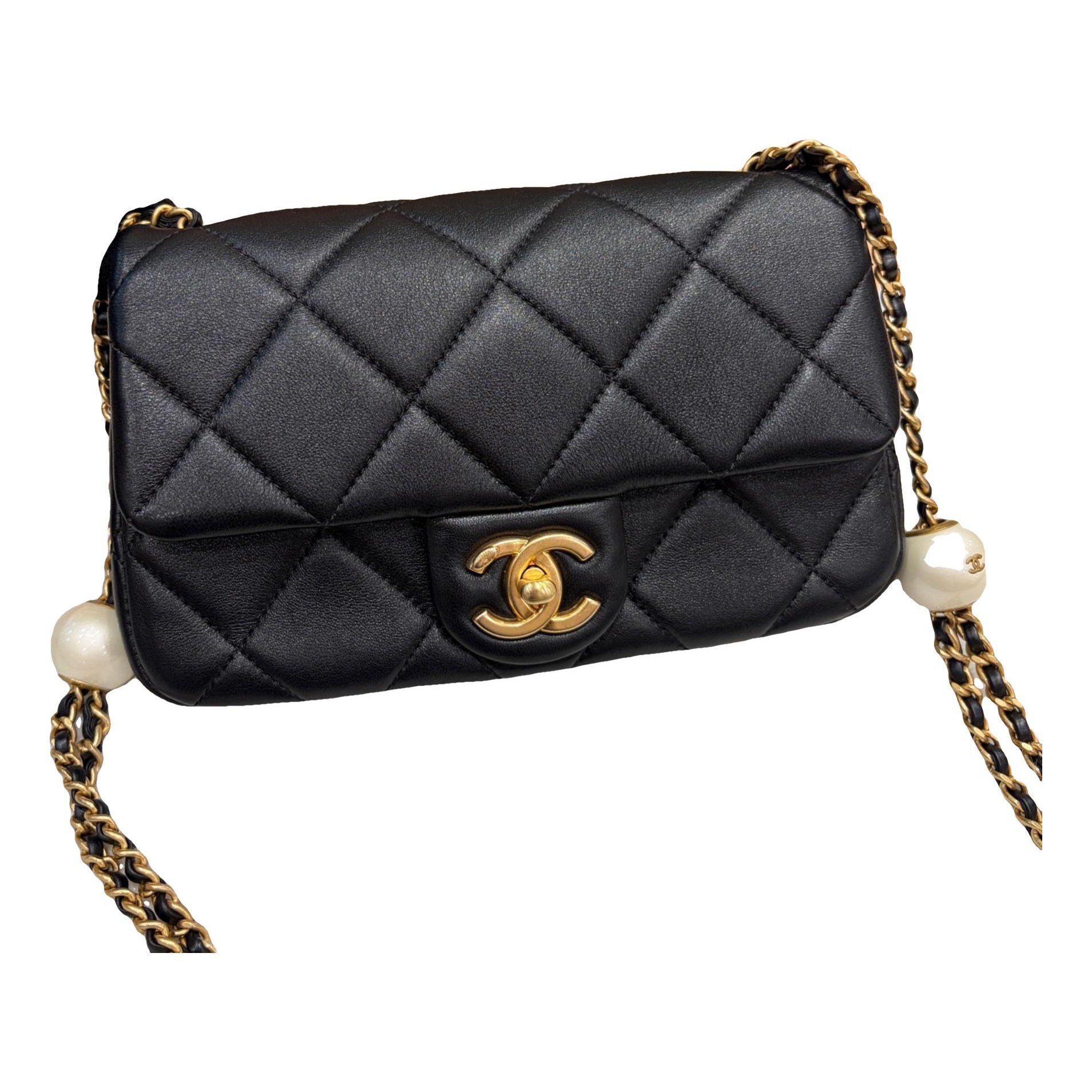 Timeless/Classique leather crossbody bag