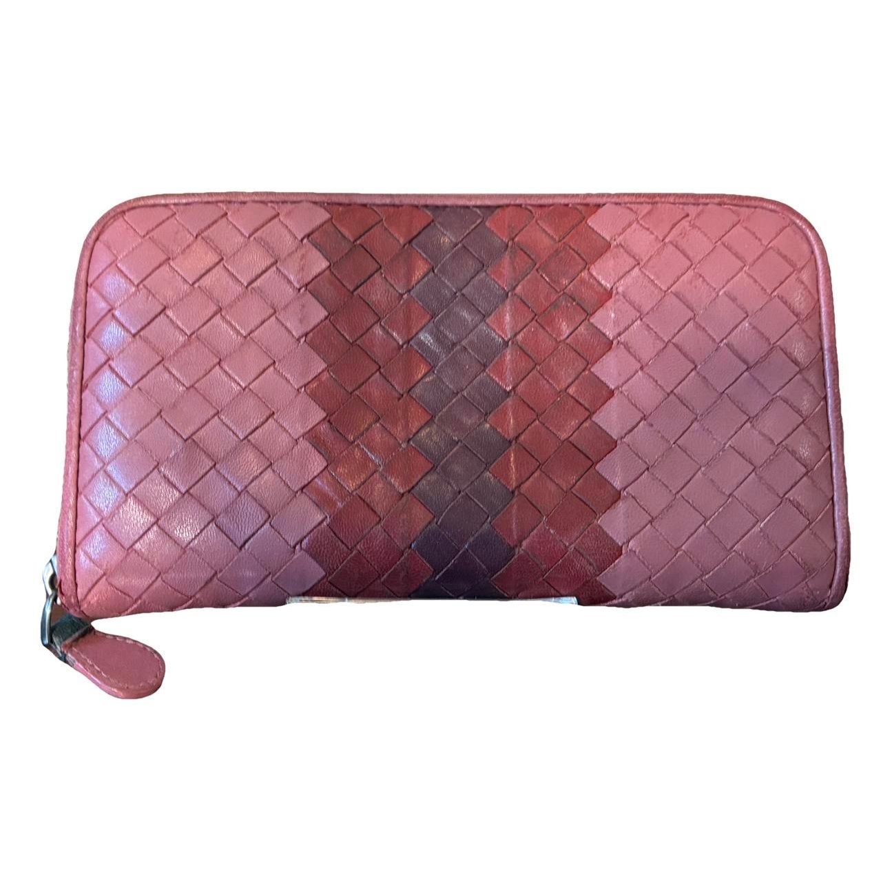 Leather clutch bag