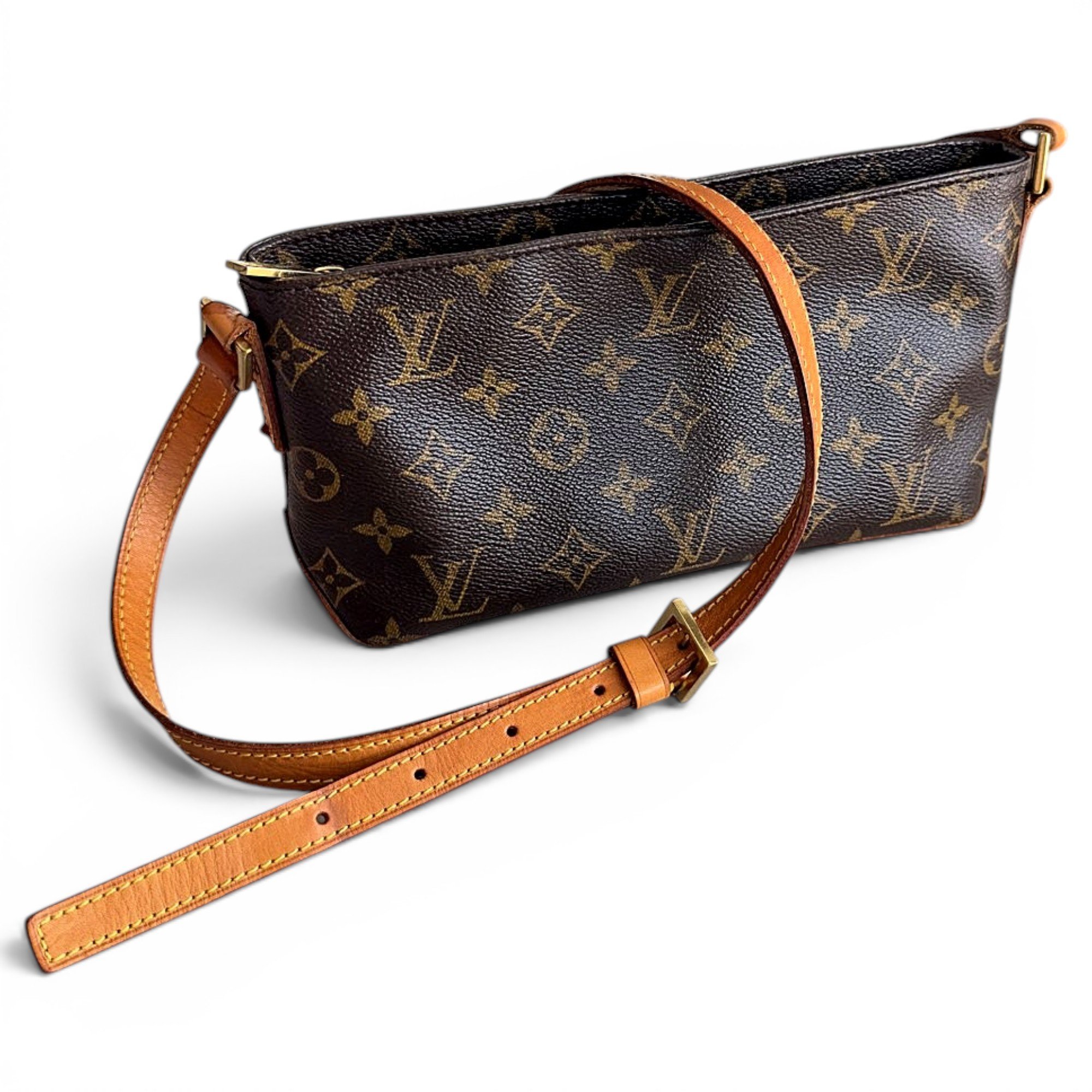 Trotteur leather handbag