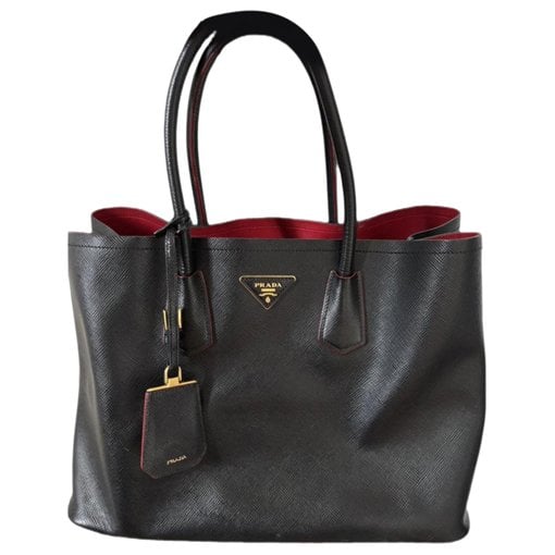 Double leather handbag