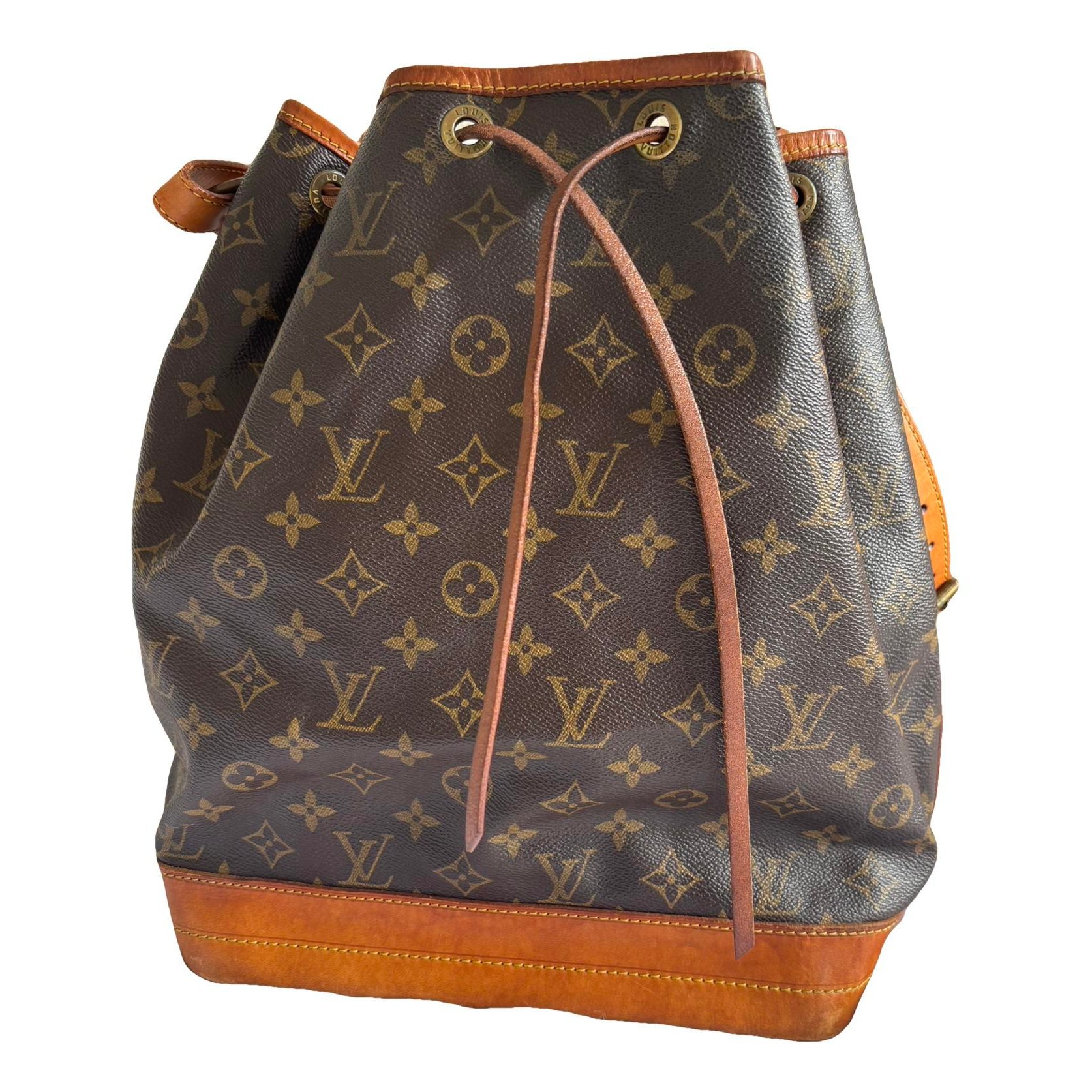 Noé leather crossbody bag