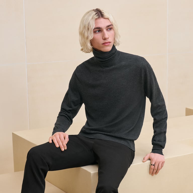"Detail H" turtleneck sweater
