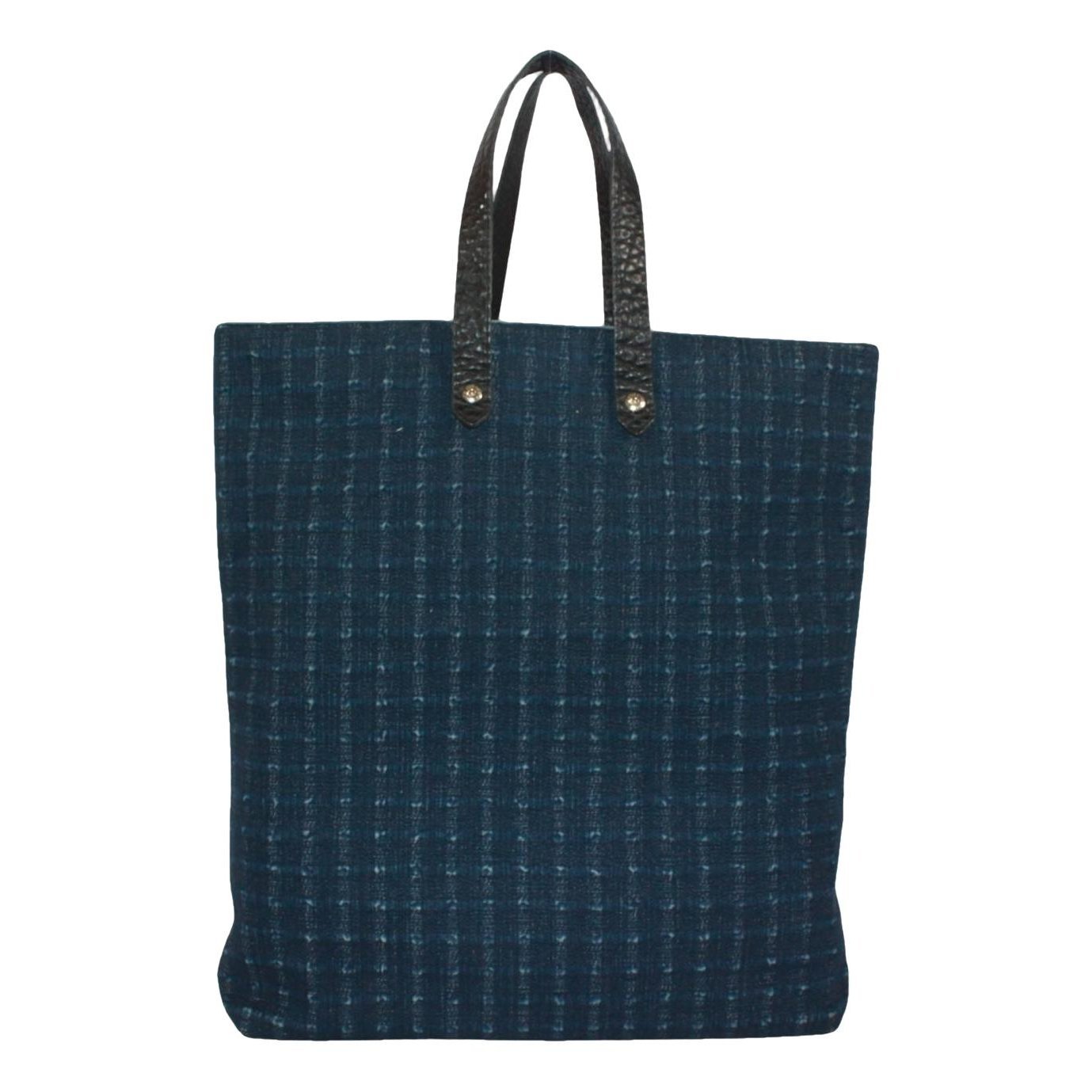 Leather tote