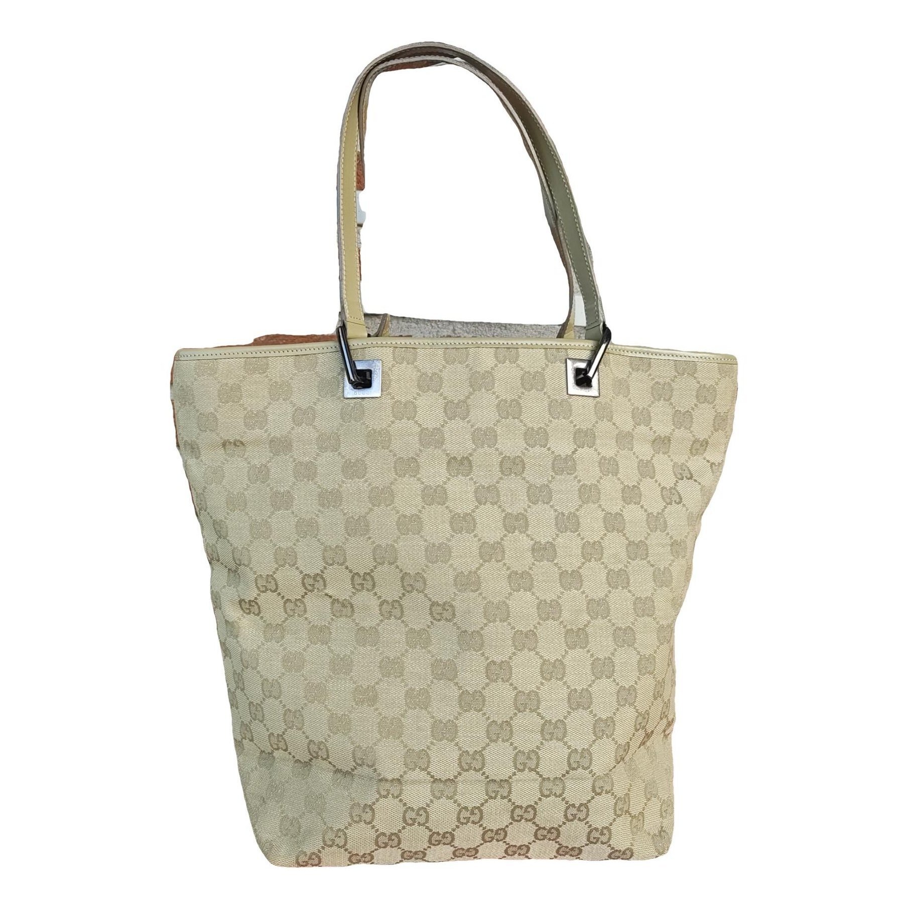 Ride cloth handbag