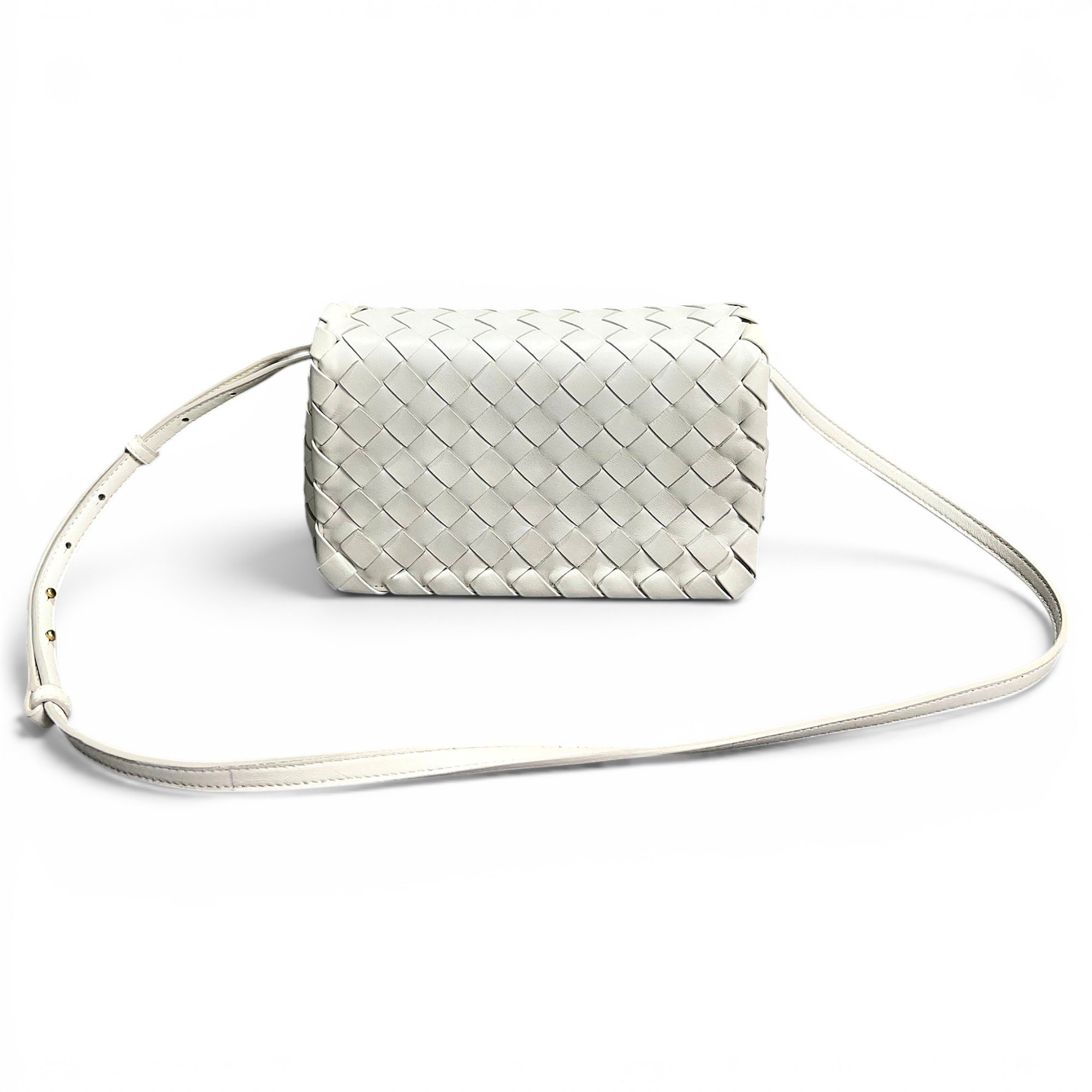 Loop leather handbag