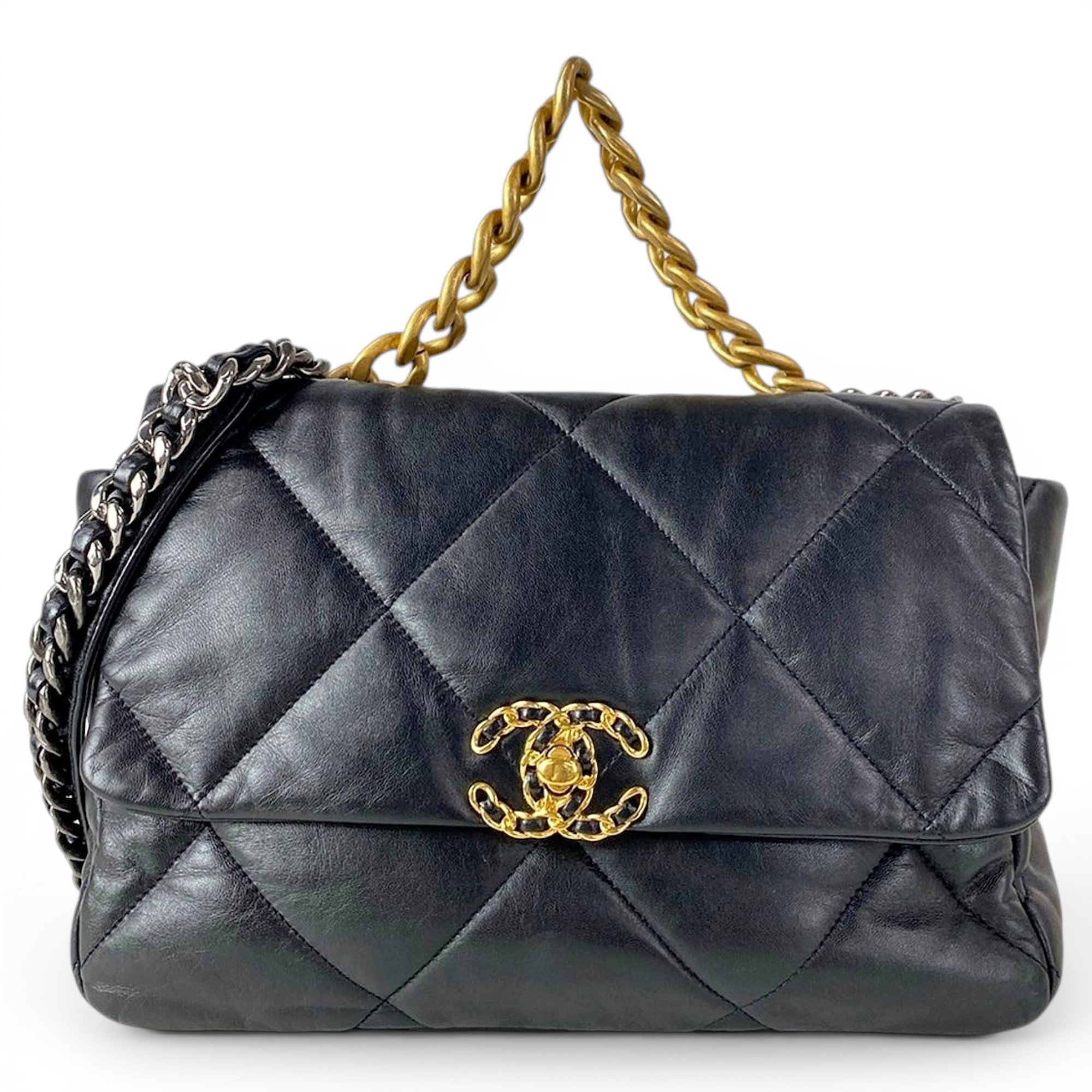 Chanel 19 leather handbag