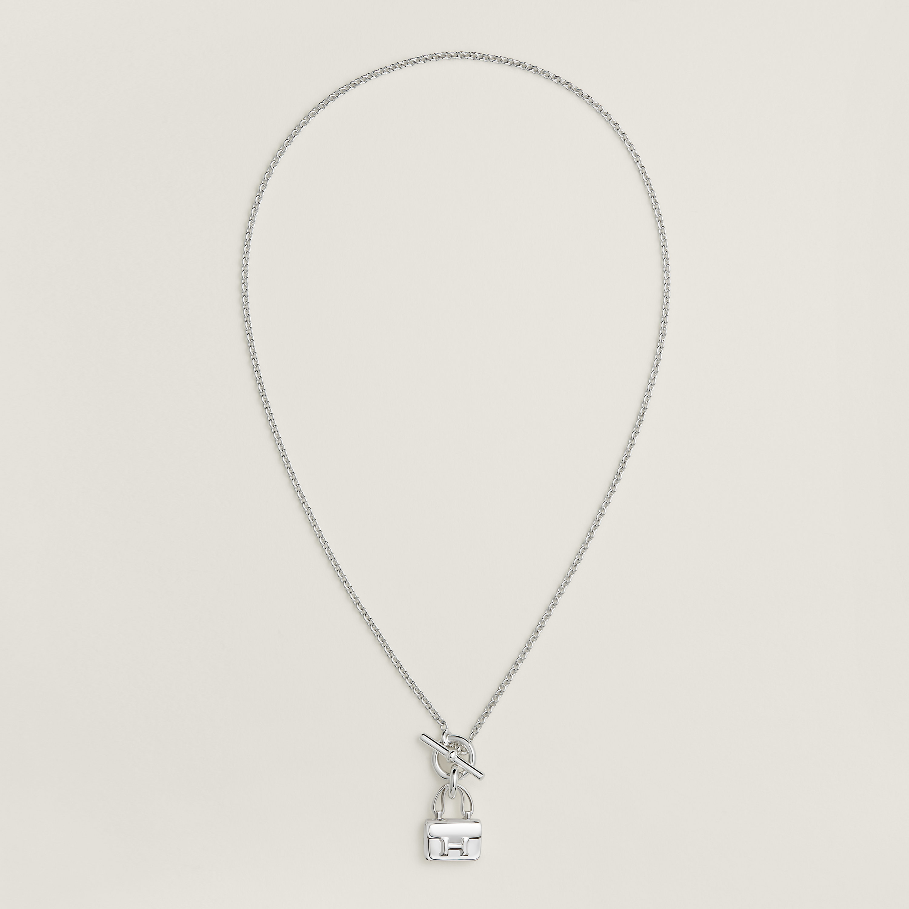 Amulettes Constance pendant