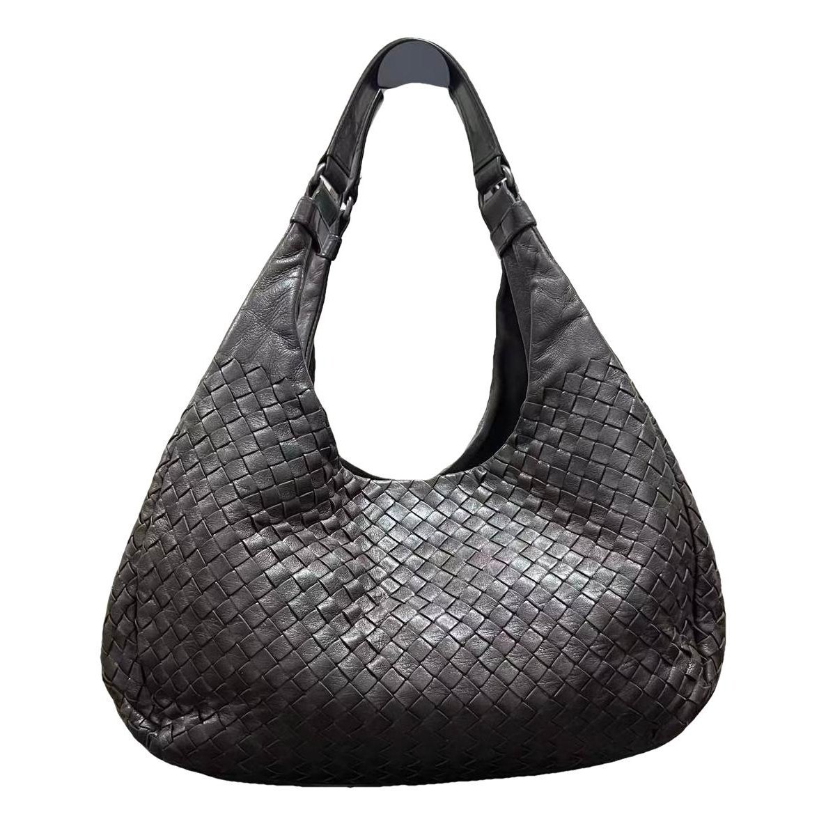 Veneta leather handbag