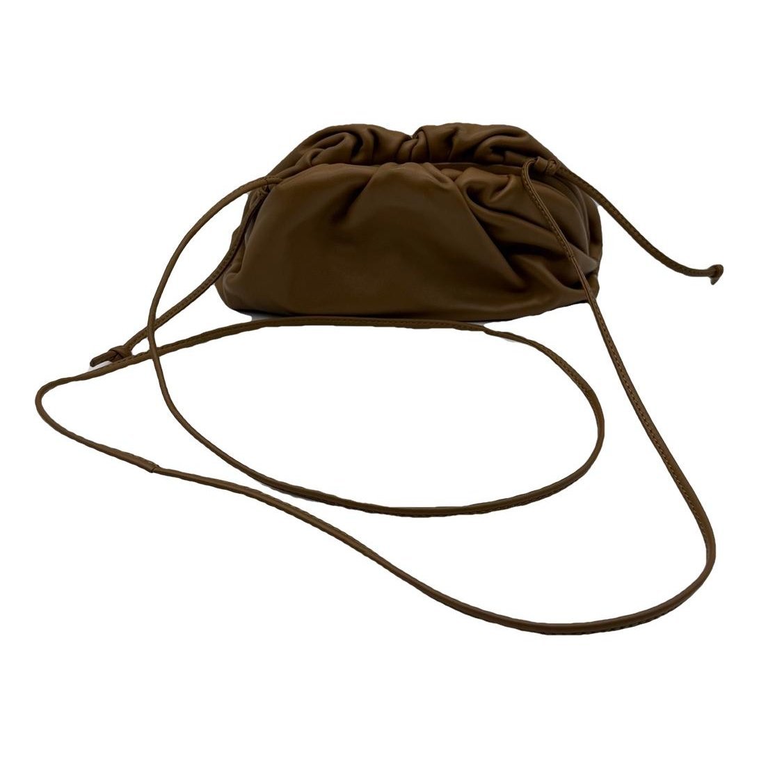 Pouch leather handbag