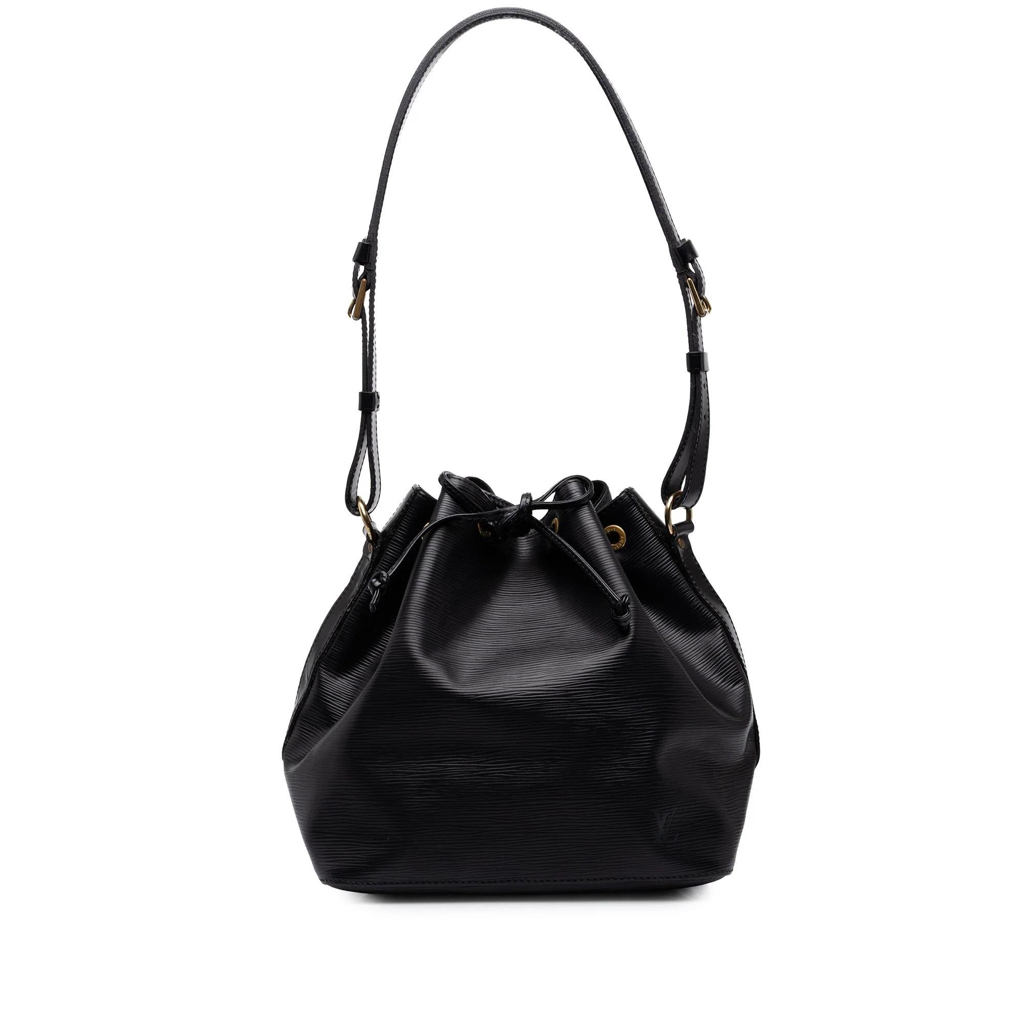 Bucket leather handbag