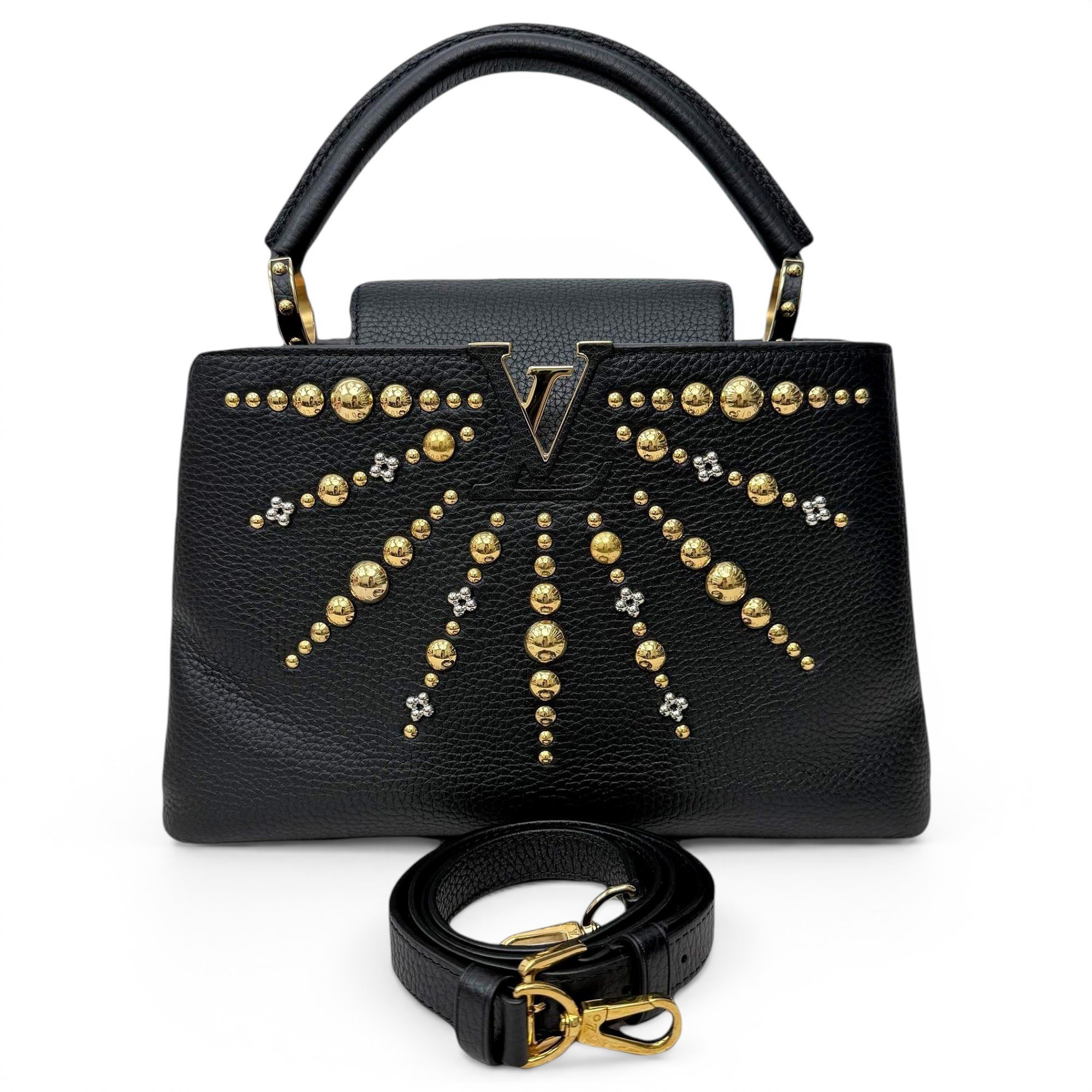 Capucines leather handbag