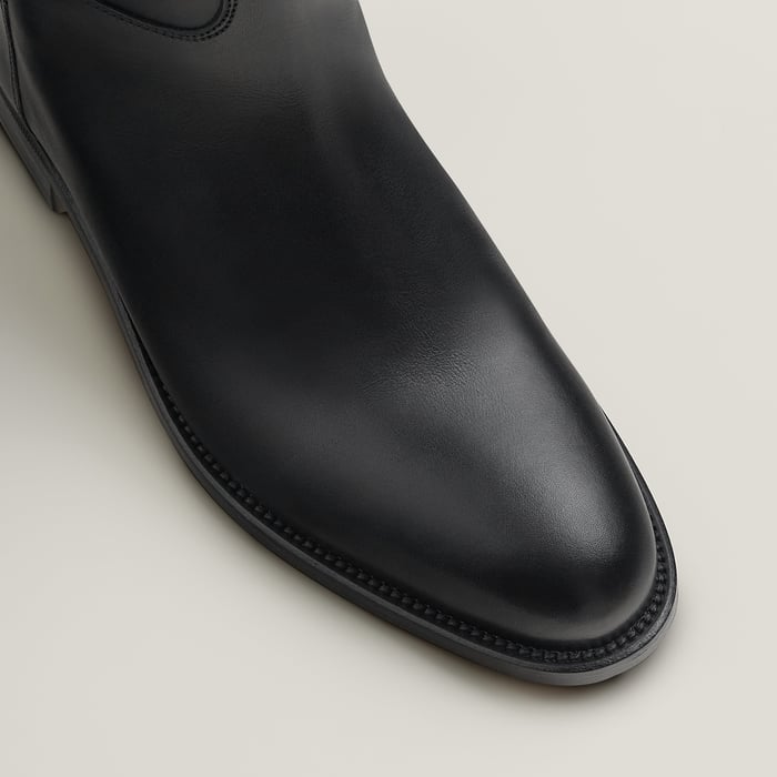 Noir Jumping Boot