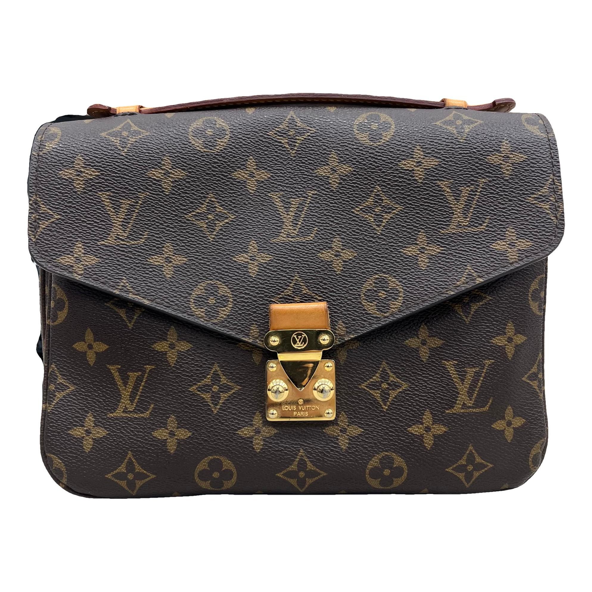 Metis leather crossbody bag