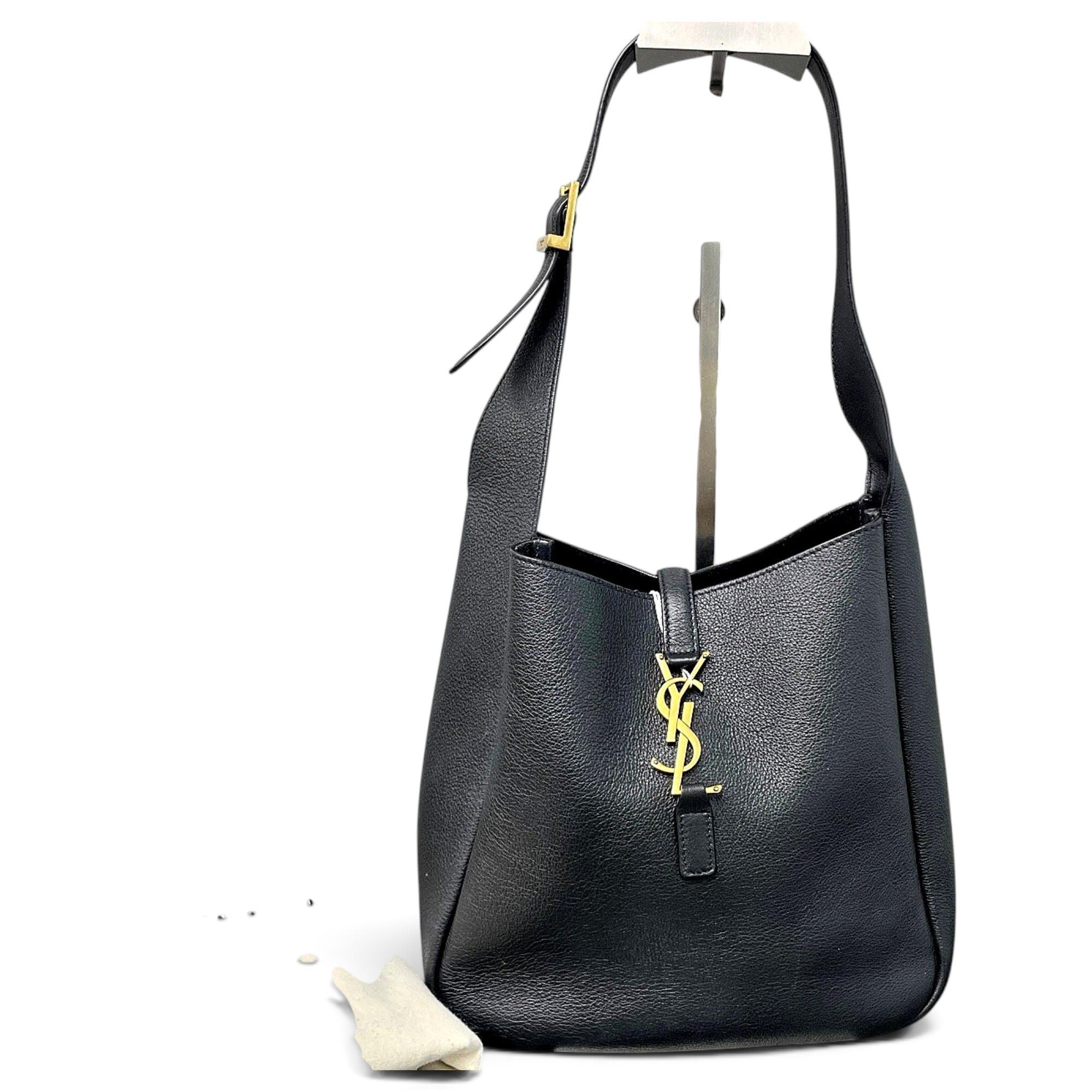Le 37 leather handbag