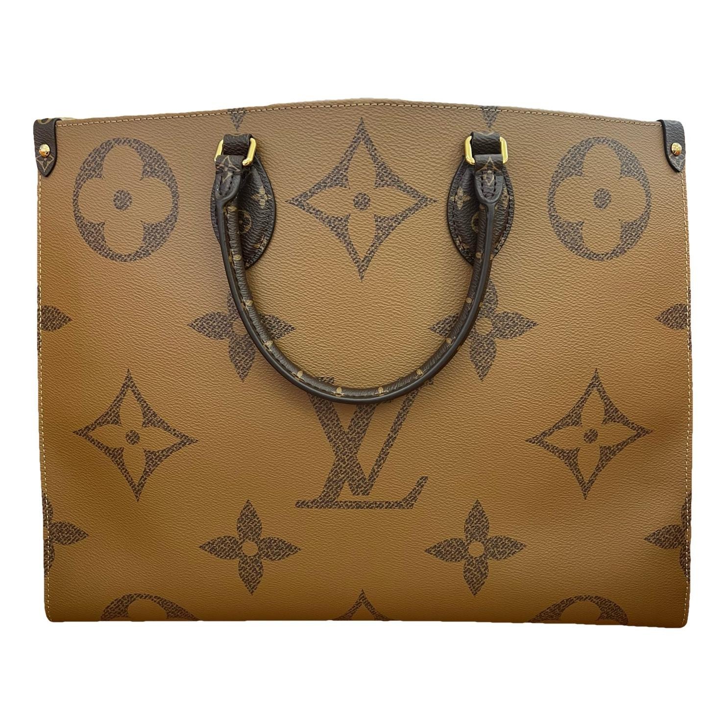 Onthego leather handbag