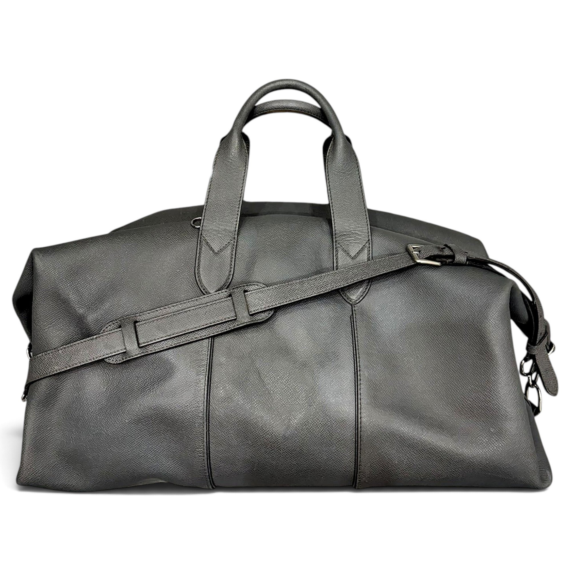 Leather travel bag