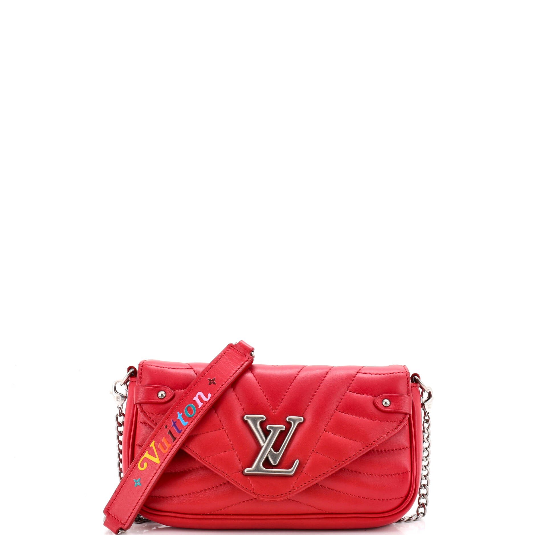 New Wave Chain Pochette Quilted Leather