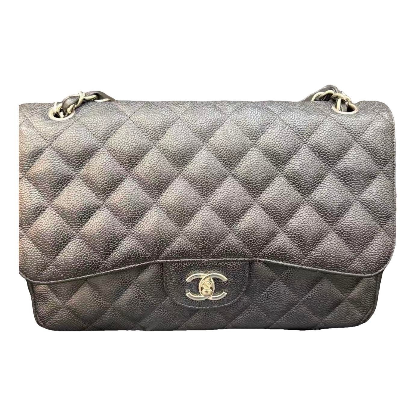 Timeless/Classique leather crossbody bag