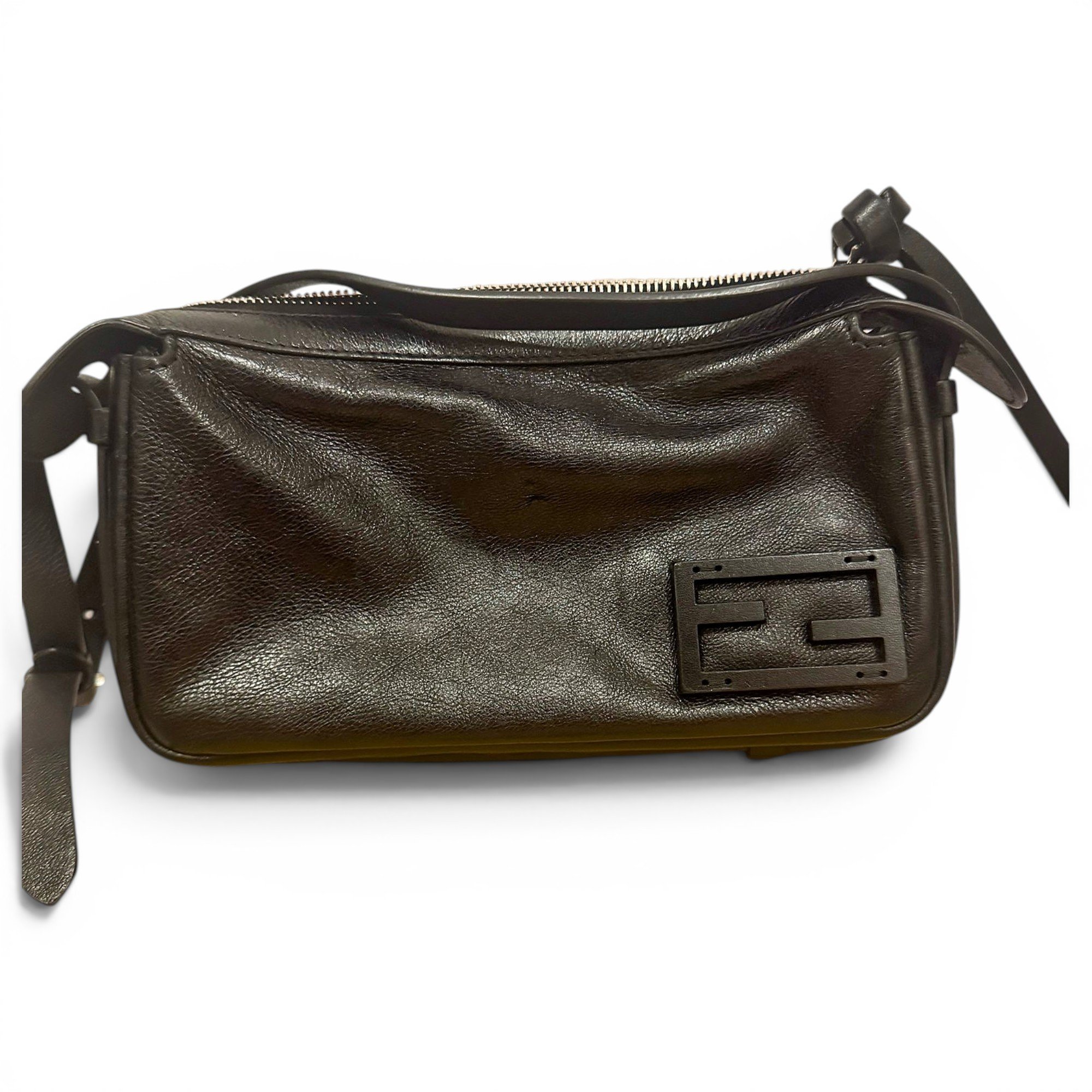 Simply Fendi leather crossbody bag