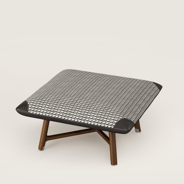 Les Necessaires d'Hermès “carre d'Assise” 로우 스툴, 미디엄 모델