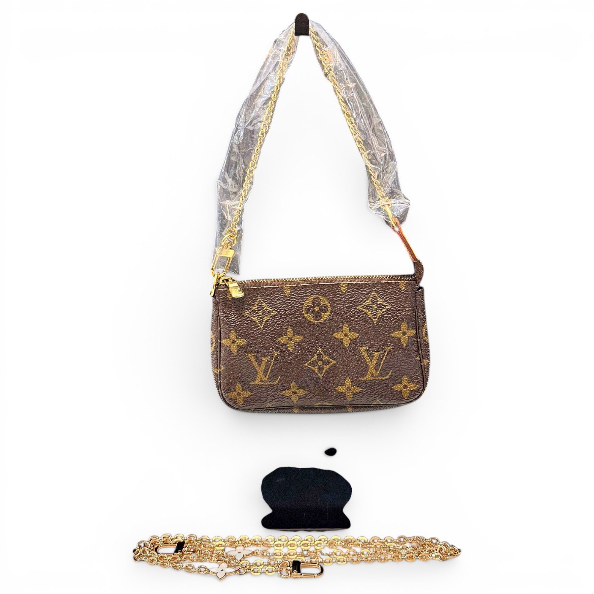 Pochette Accessoire leather handbag