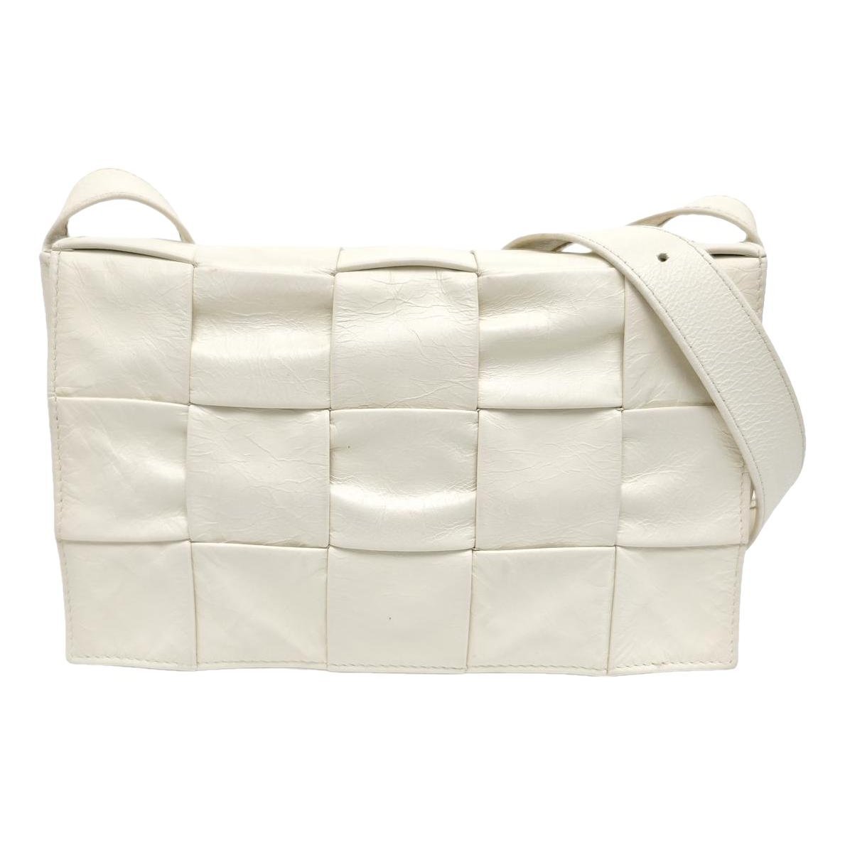Brick Cassette leather handbag