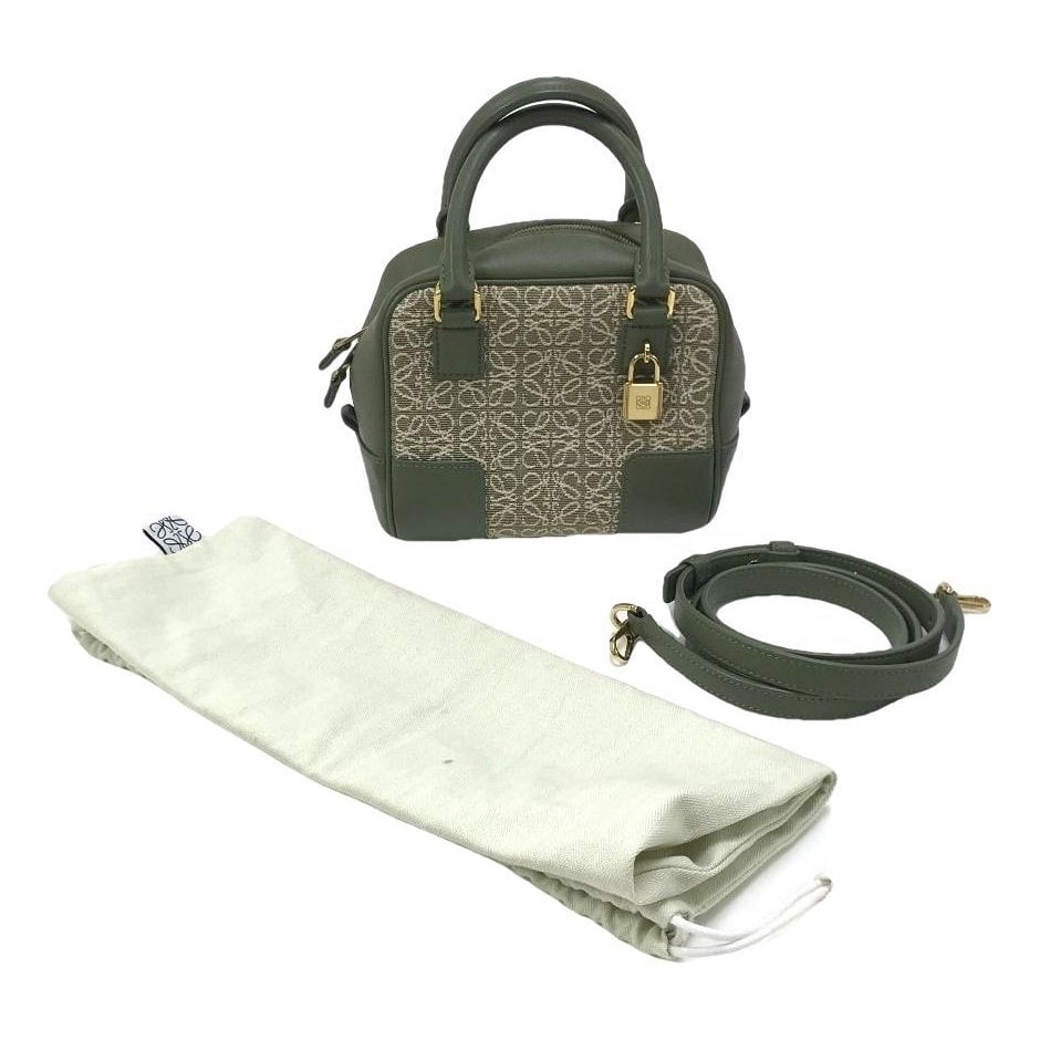 Amazona leather handbag