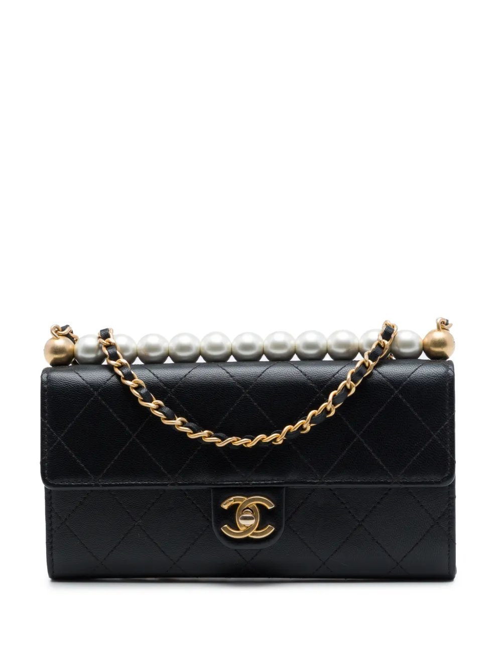 2019 Quilted Goatskin Chic Pearls Clutch with Chain crossbody bag