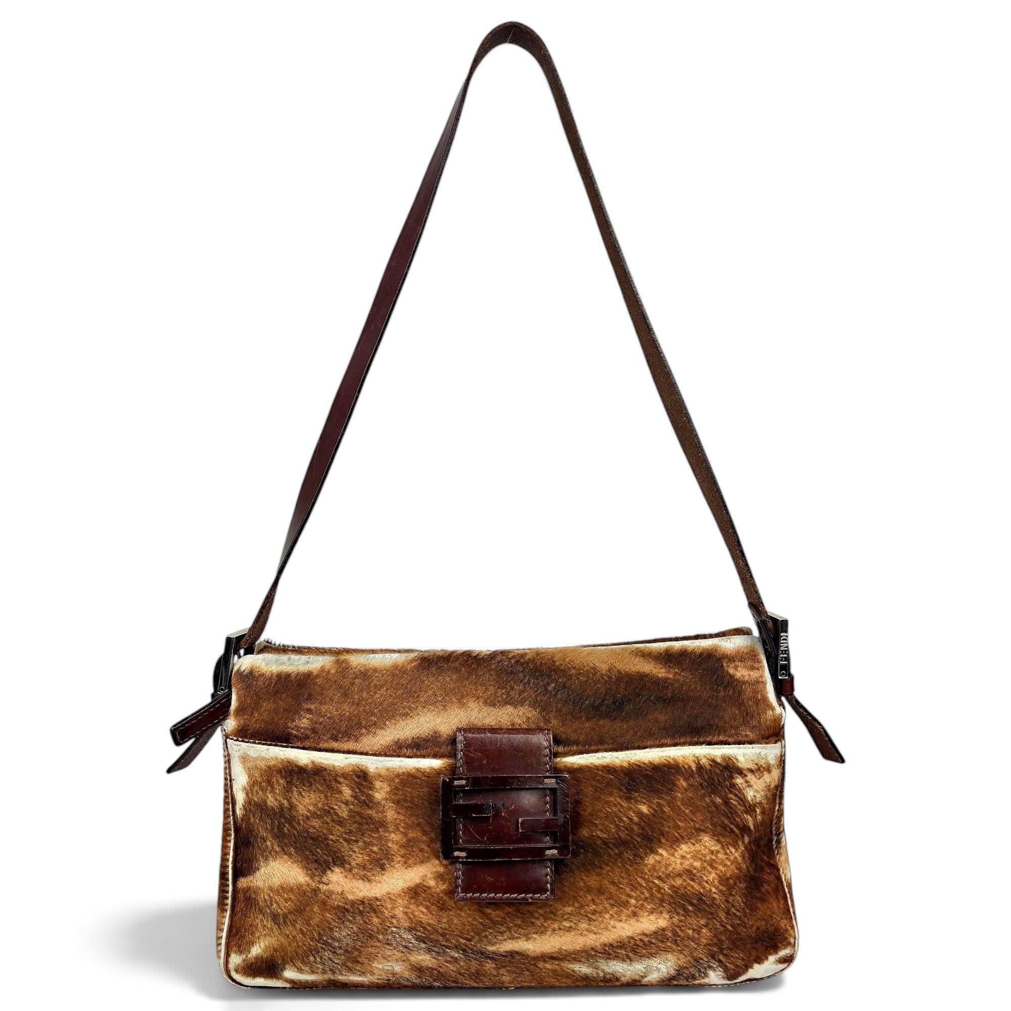 Baguette leather handbag