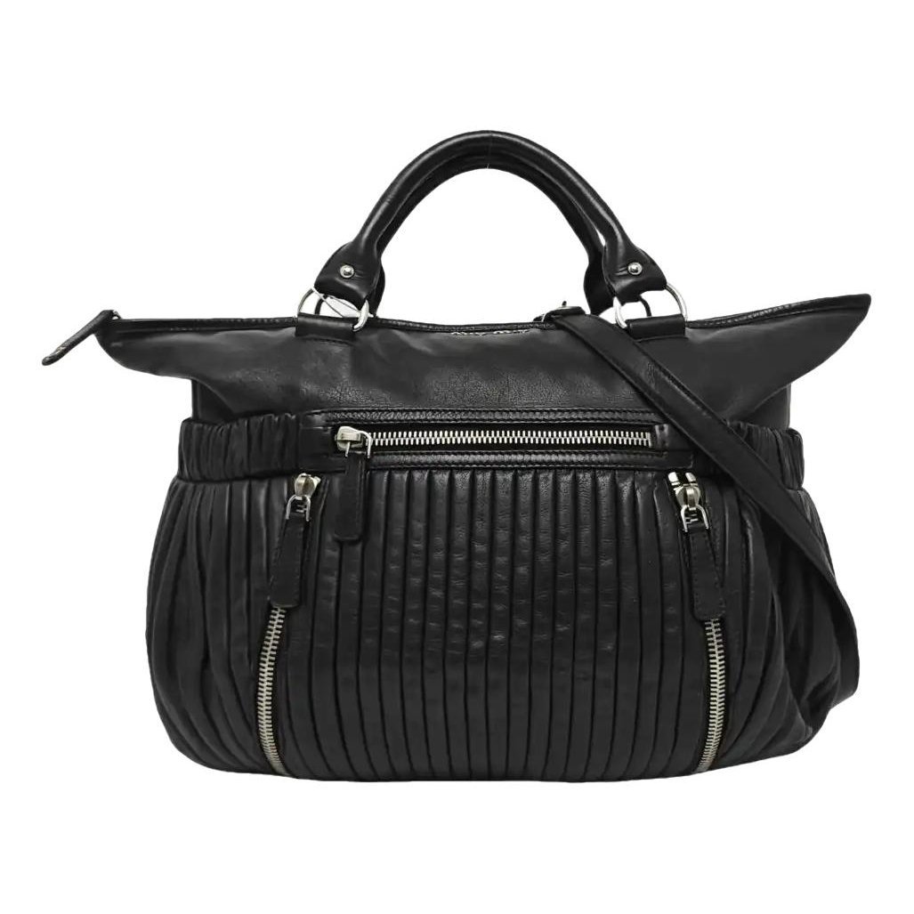 Leather handbag