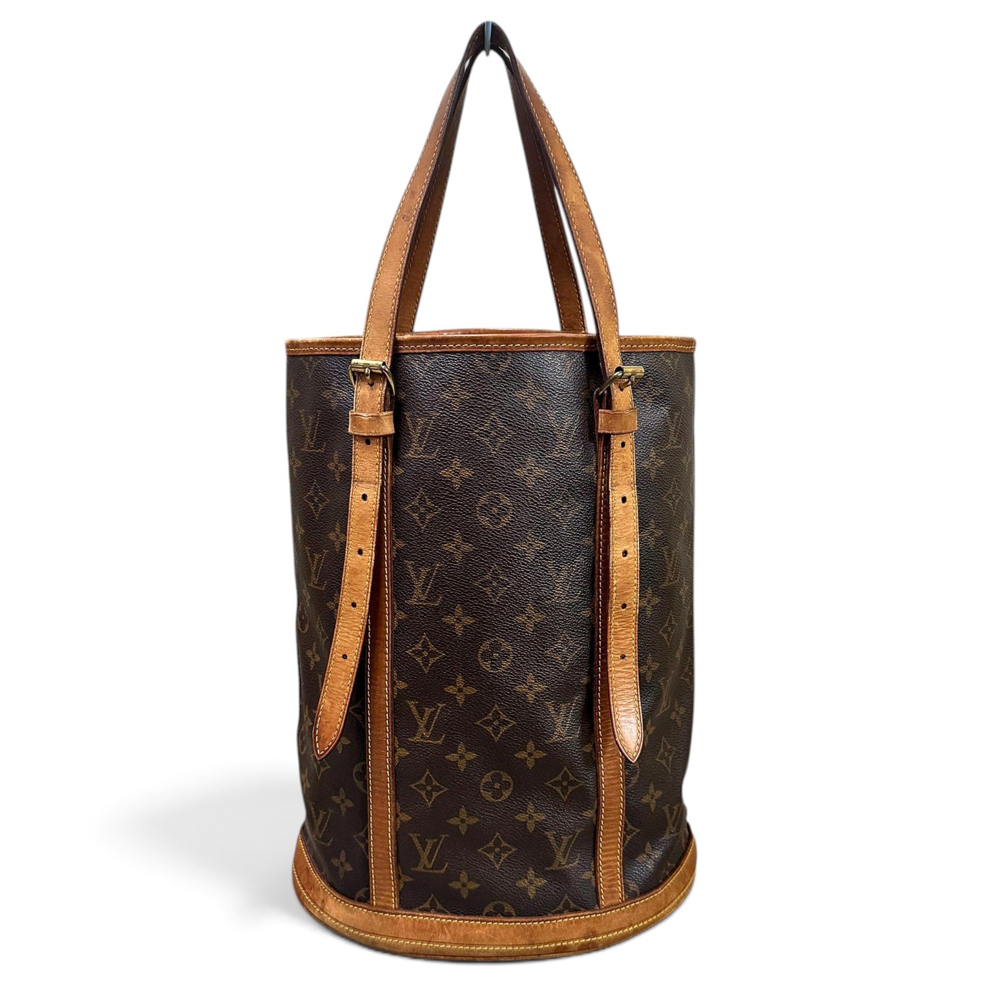 Louis Vuitton Bucket leather handbag
