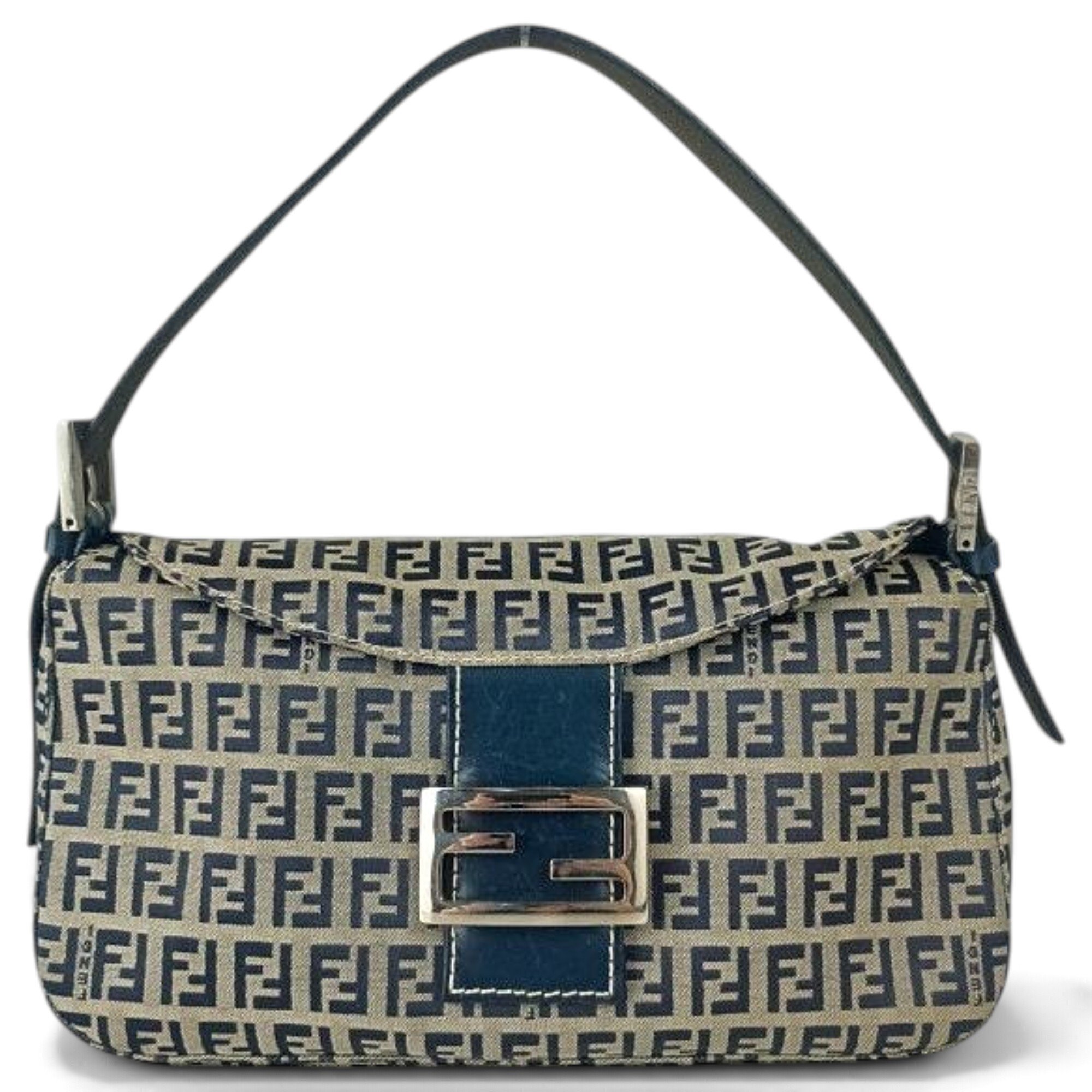 Pocket leather handbag