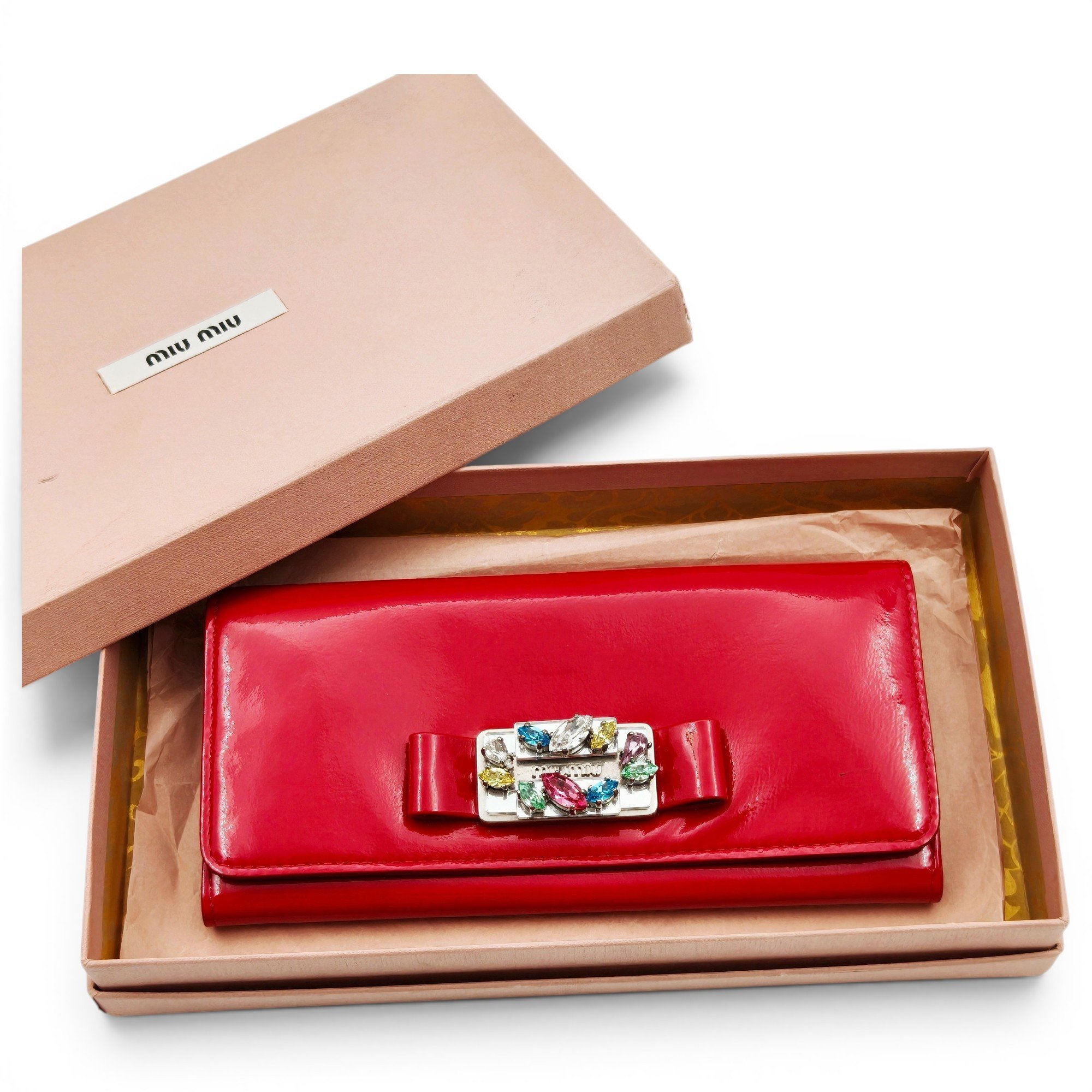 Patent leather handbag