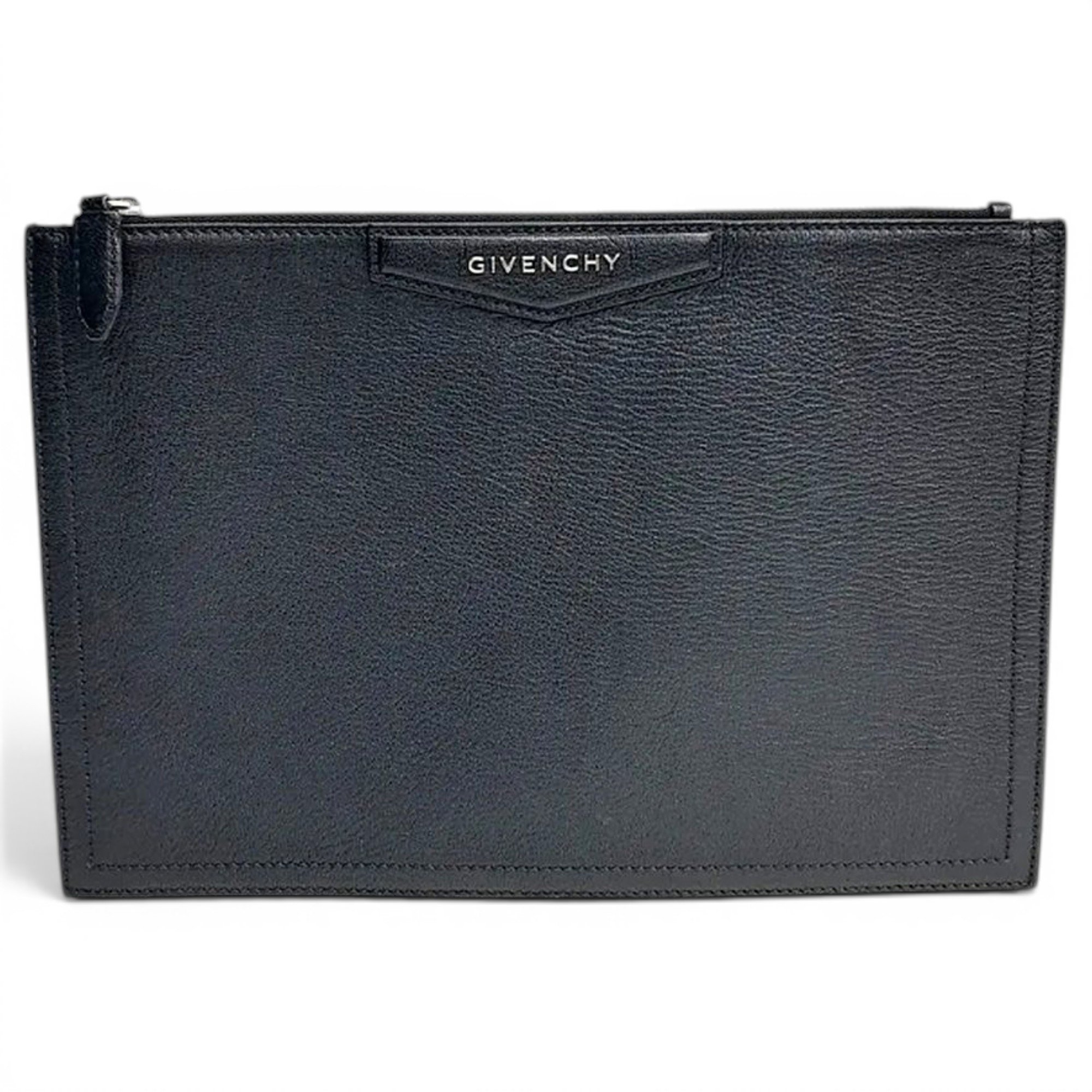 Antigona leather clutch bag