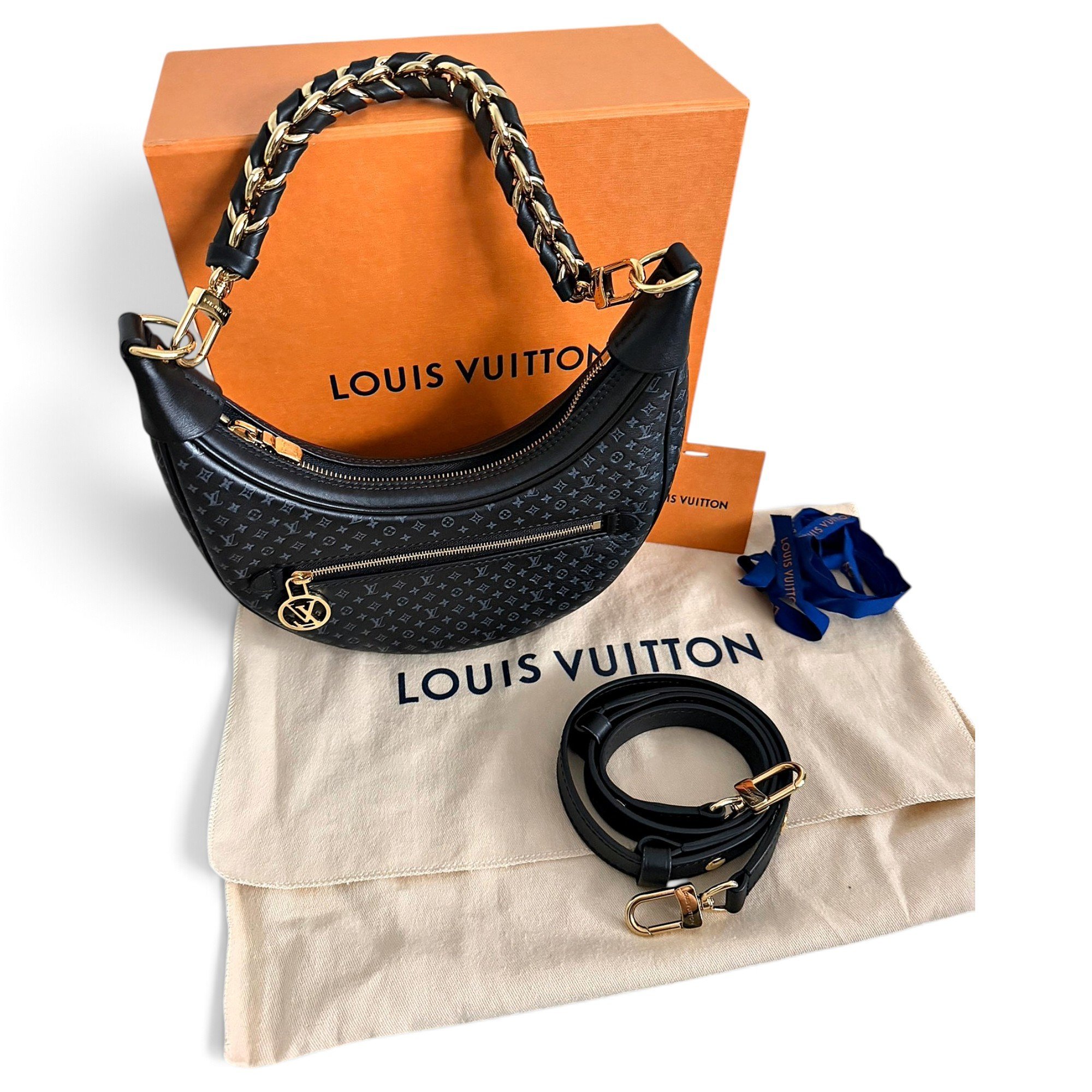 Loop leather handbag