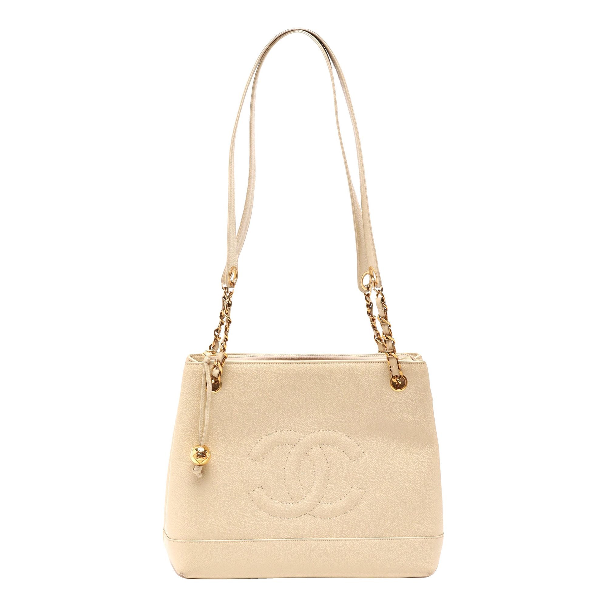 Trendy CC leather tote