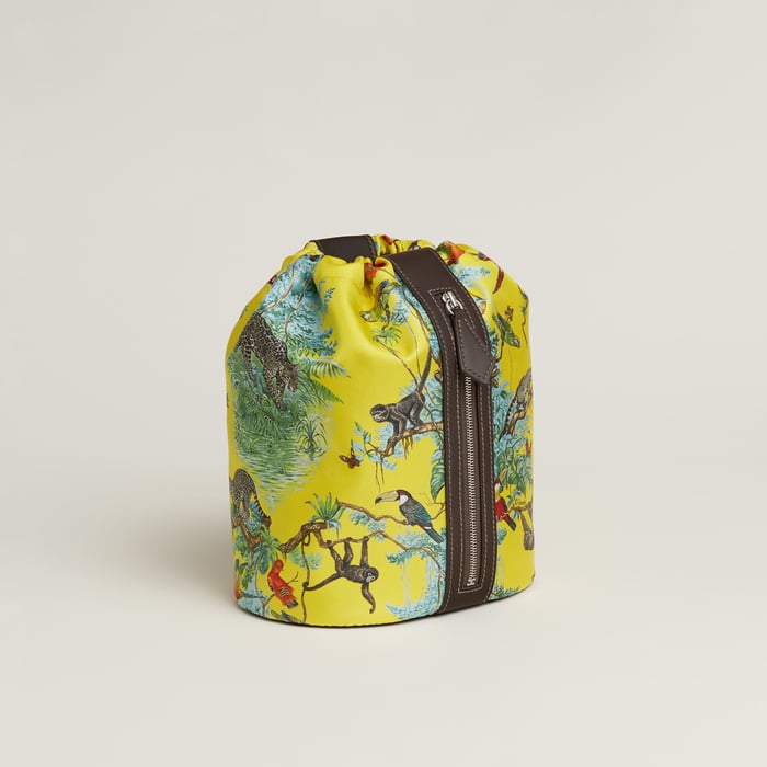 Trek-h Pouch