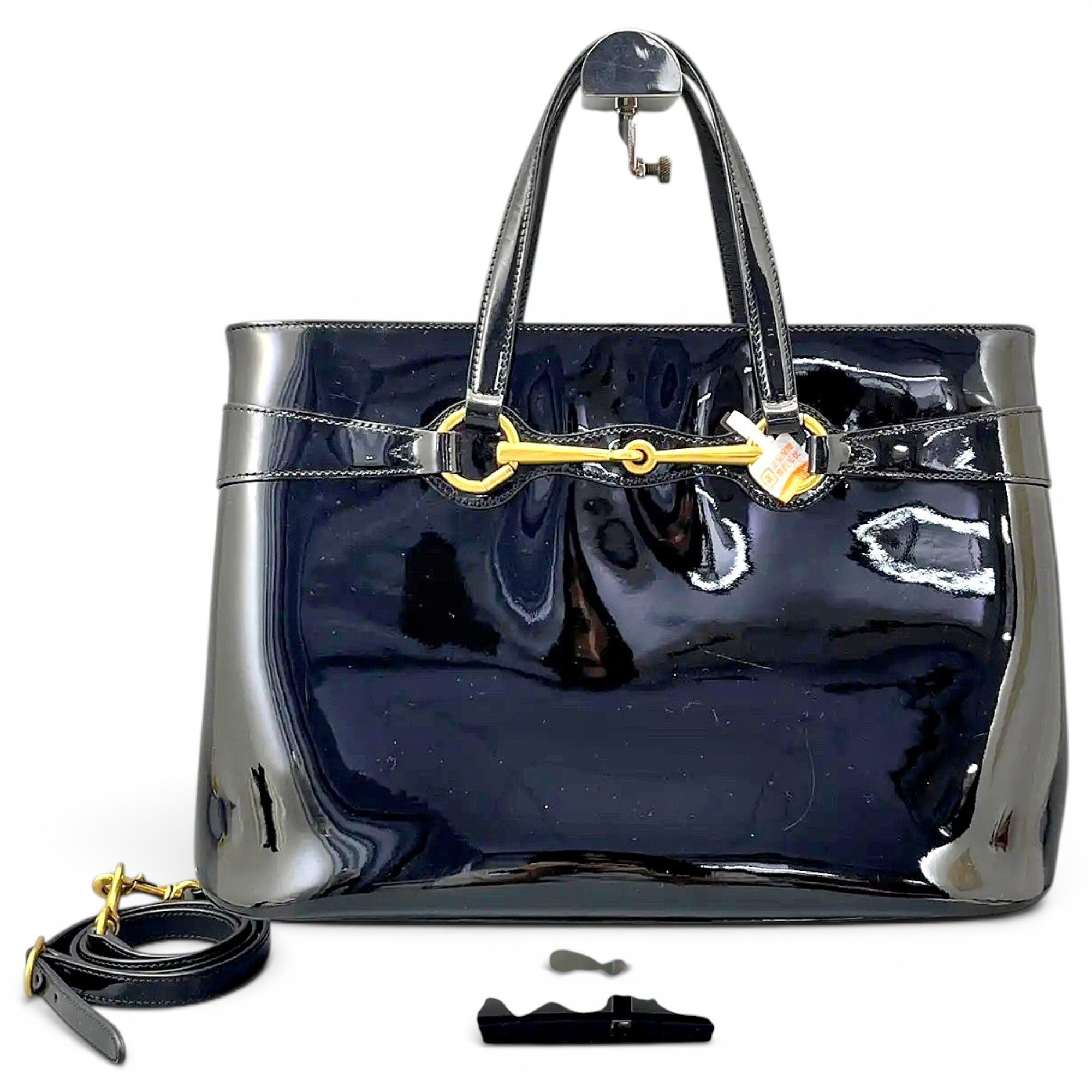 Bright Bit patent leather crossbody bag