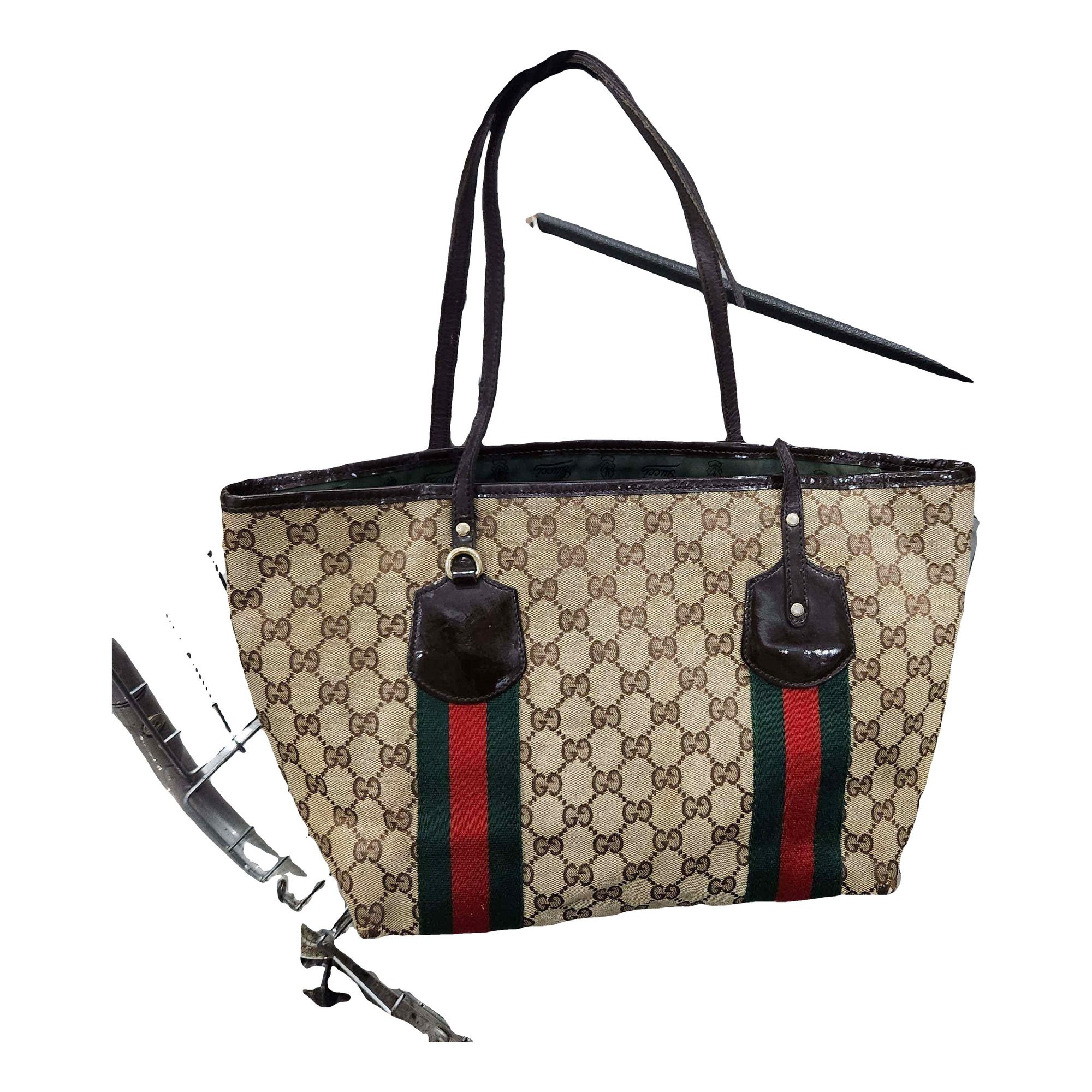 Leather handbag