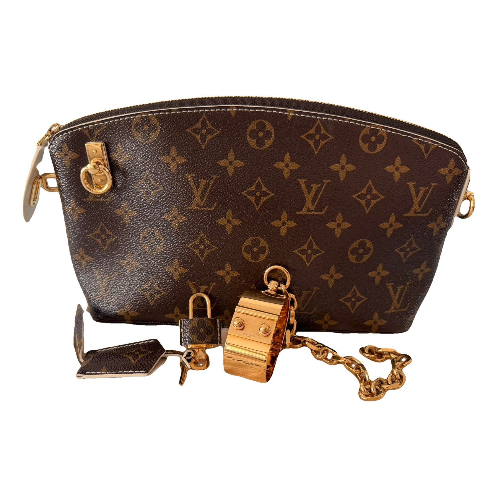 Clutch bag