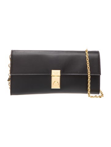 Vitello Leather Soft Sound Strap Wallet