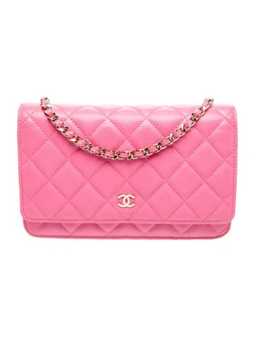 Classic Quilted Wallet On Chain