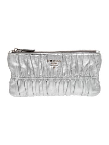 Nappa Gaufre Leather Clutch
