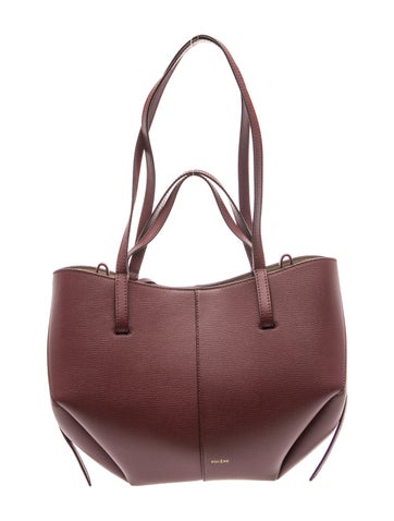 Leather Cyme