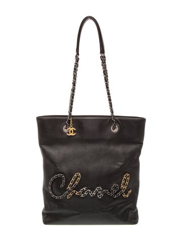 Written In Chain Tote